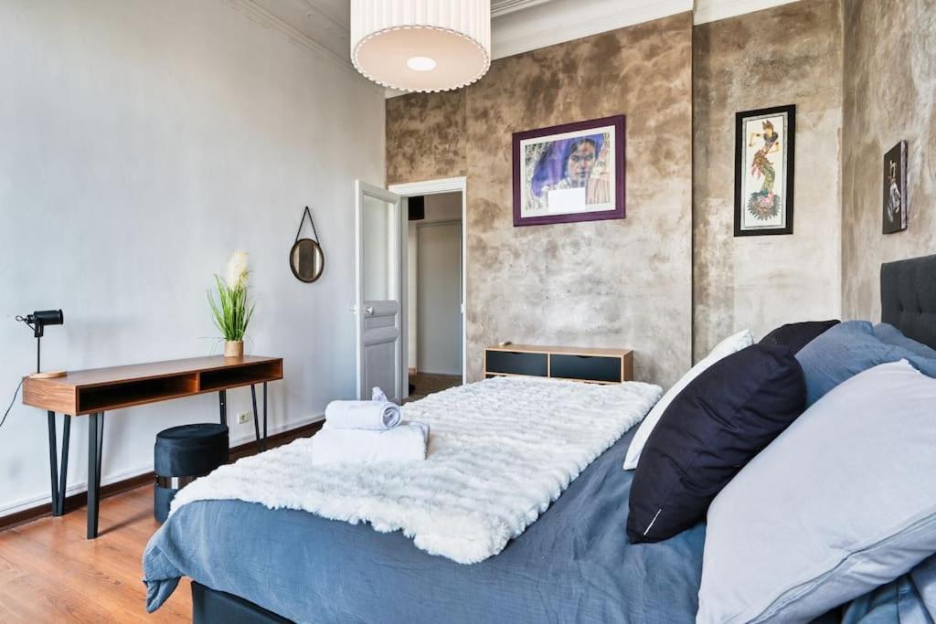 Spacieux Et Elegant A Chave Centre