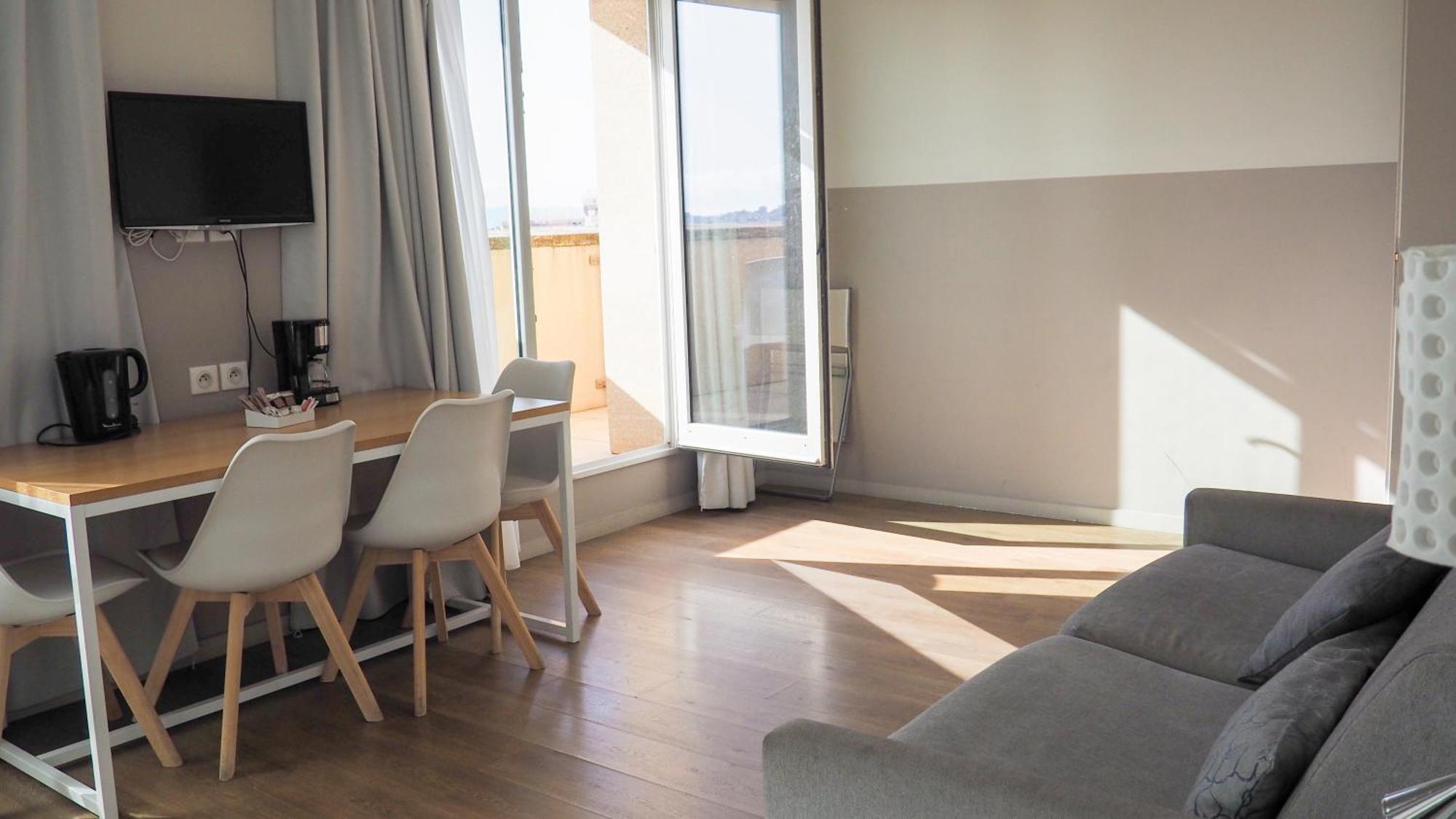 Aparthotel Zenitude Residences Saint-charles 3*