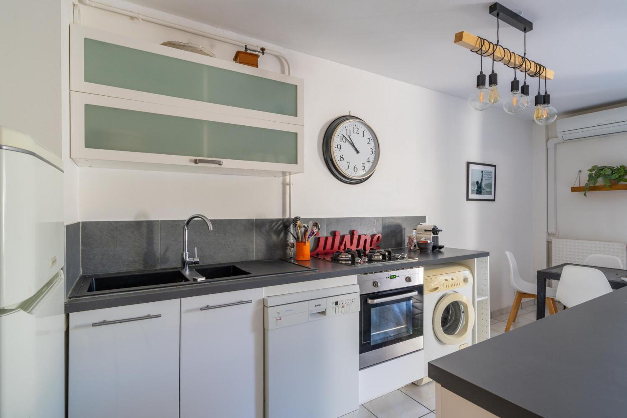 The Beach Of The Marina Olympique, Lovely Apartment Marseilles