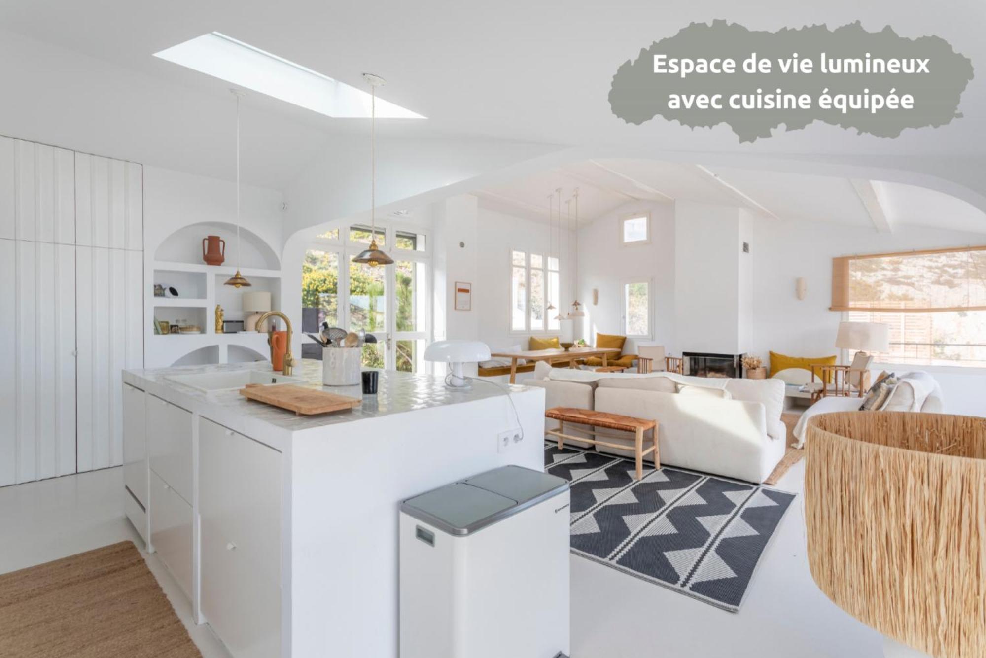 Mars Is Goudes * Bord De * Luxe * Confort