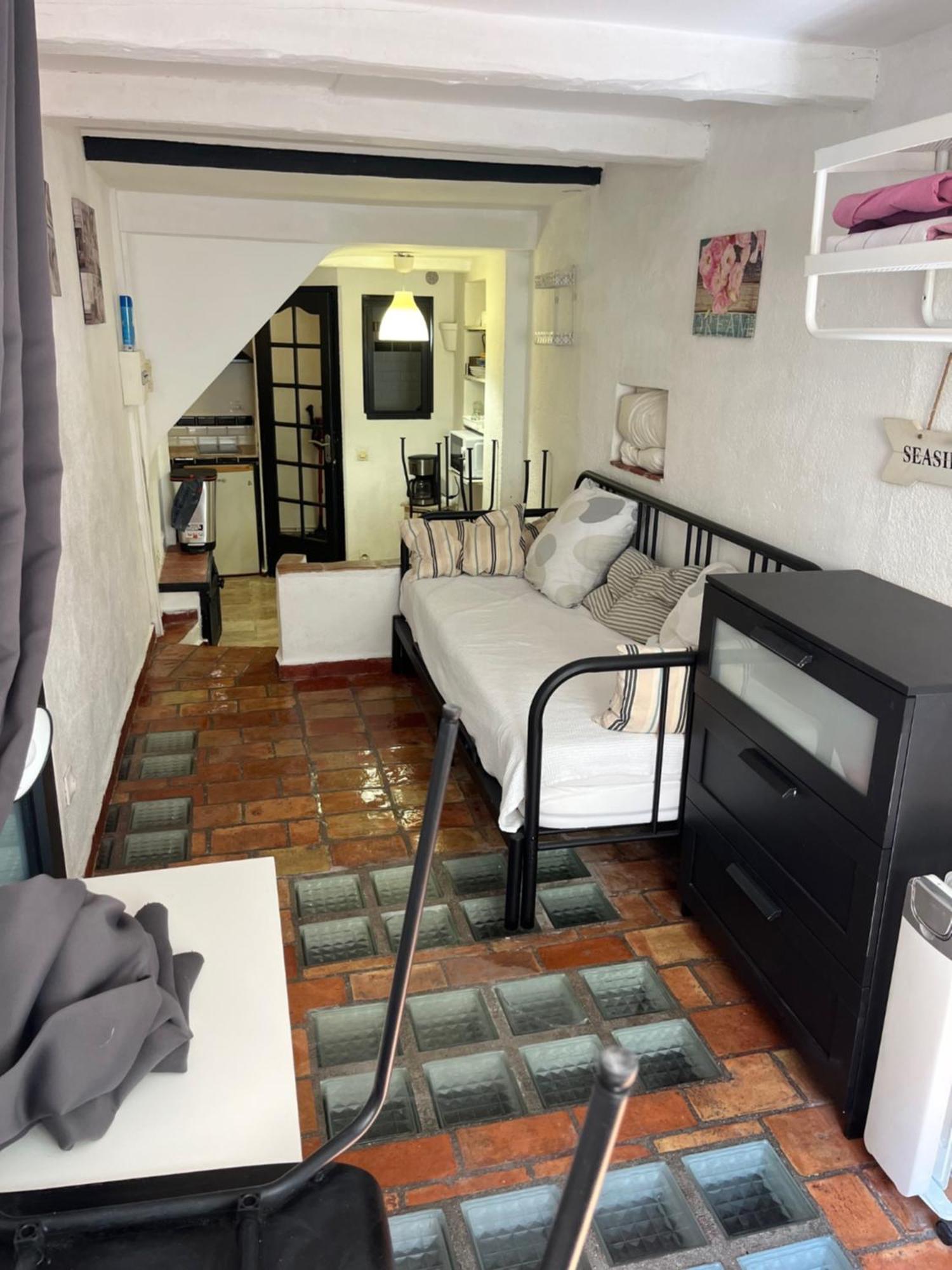Apartment Frioul *