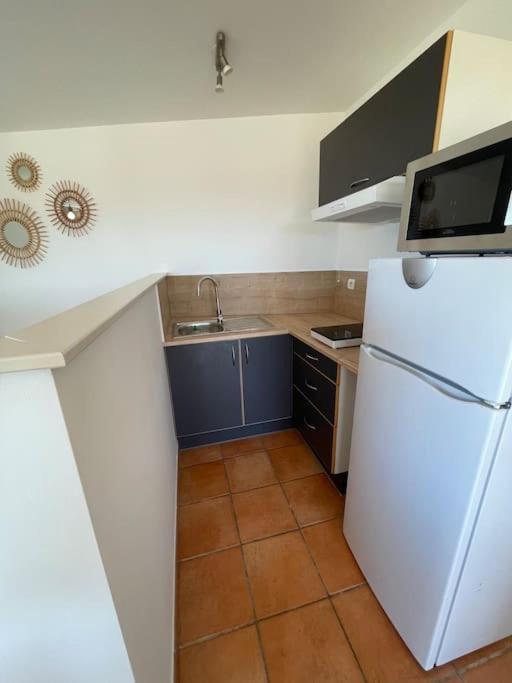 Maisonnette Calme Vue Collines * Marseilles