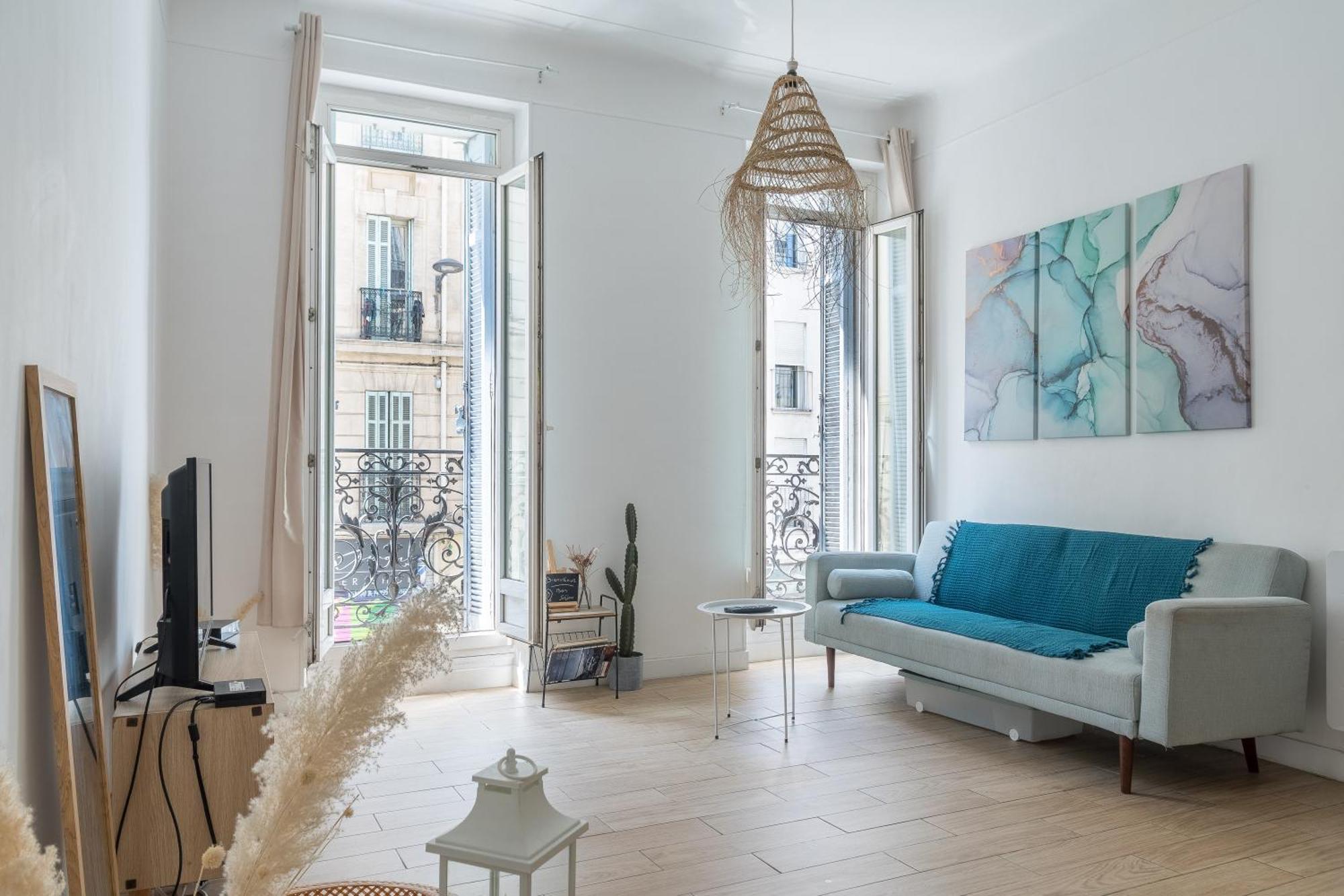 Appartement Charmant T2 Haussmanien Centre