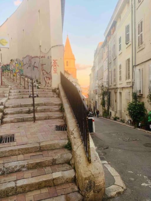 2p Au Panier * Marseille