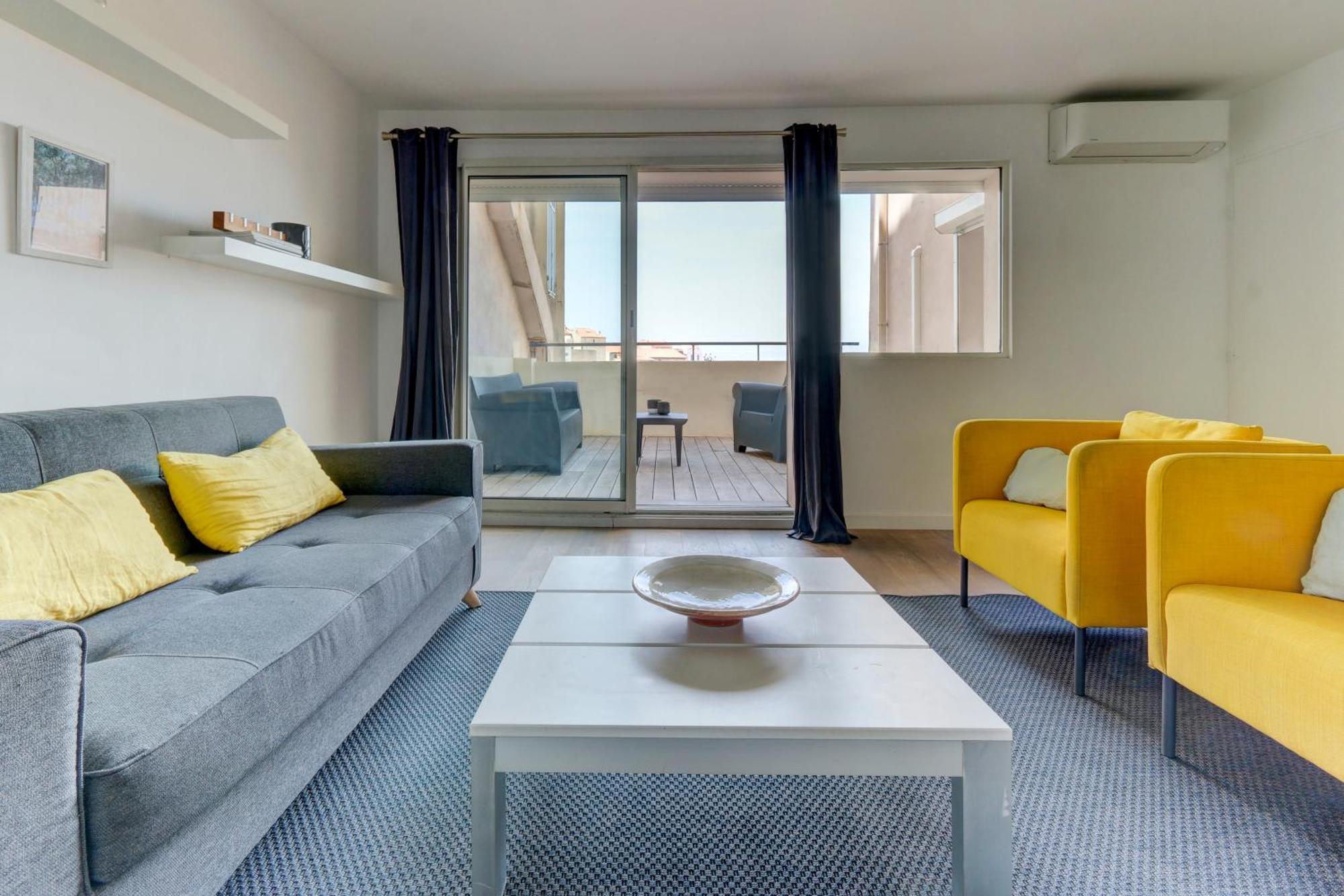 Magnifique T2 - Superbe Terrasse & Climatisation - Les Freres De La Loc' Appartement