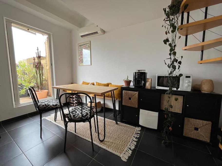 Apartment Bel Avec Terrasse Marseilles