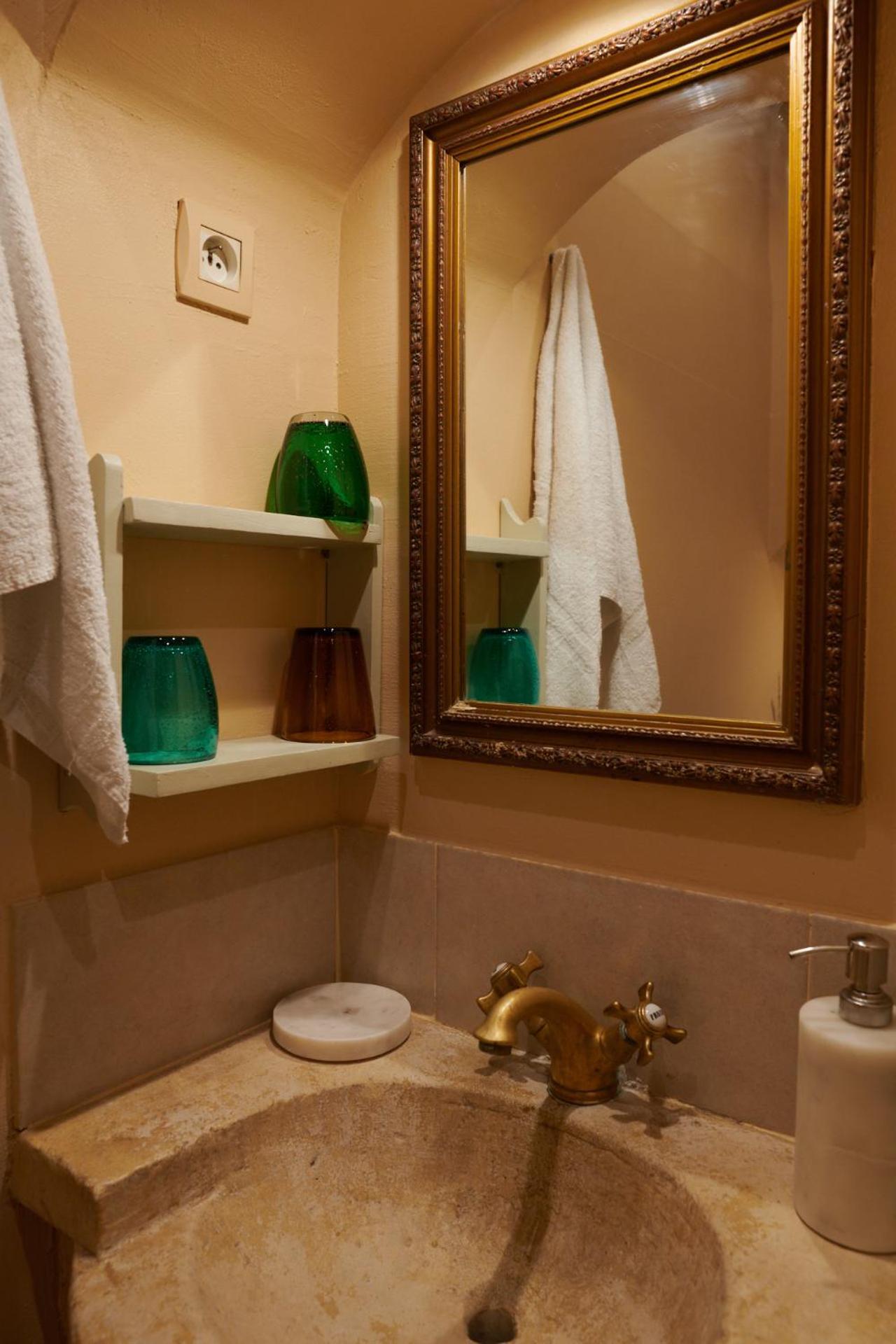 Un Mas En Bed & Breakfast Marseille