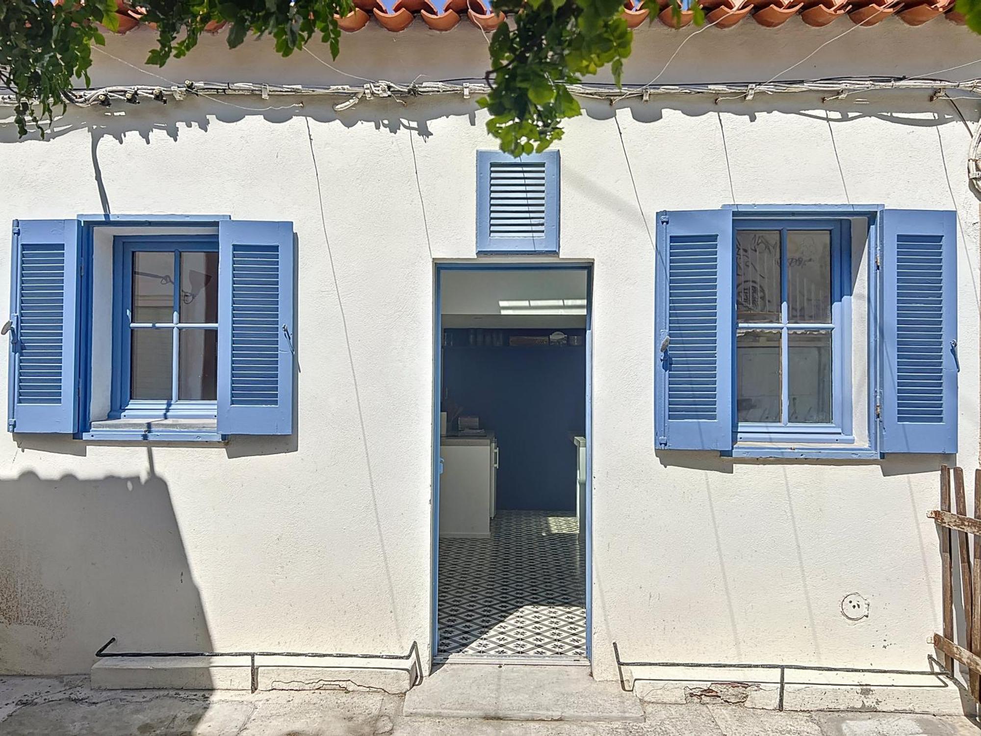 Cabanon De Pecheur - Vallon Des Auffes - Les Freres De La Loc' * Marseille