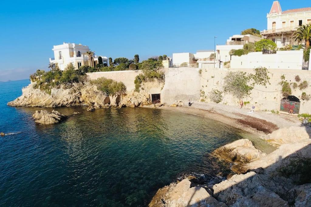 Petit Coin De Paradis Au Coeur De Ferienhaus Marseilles