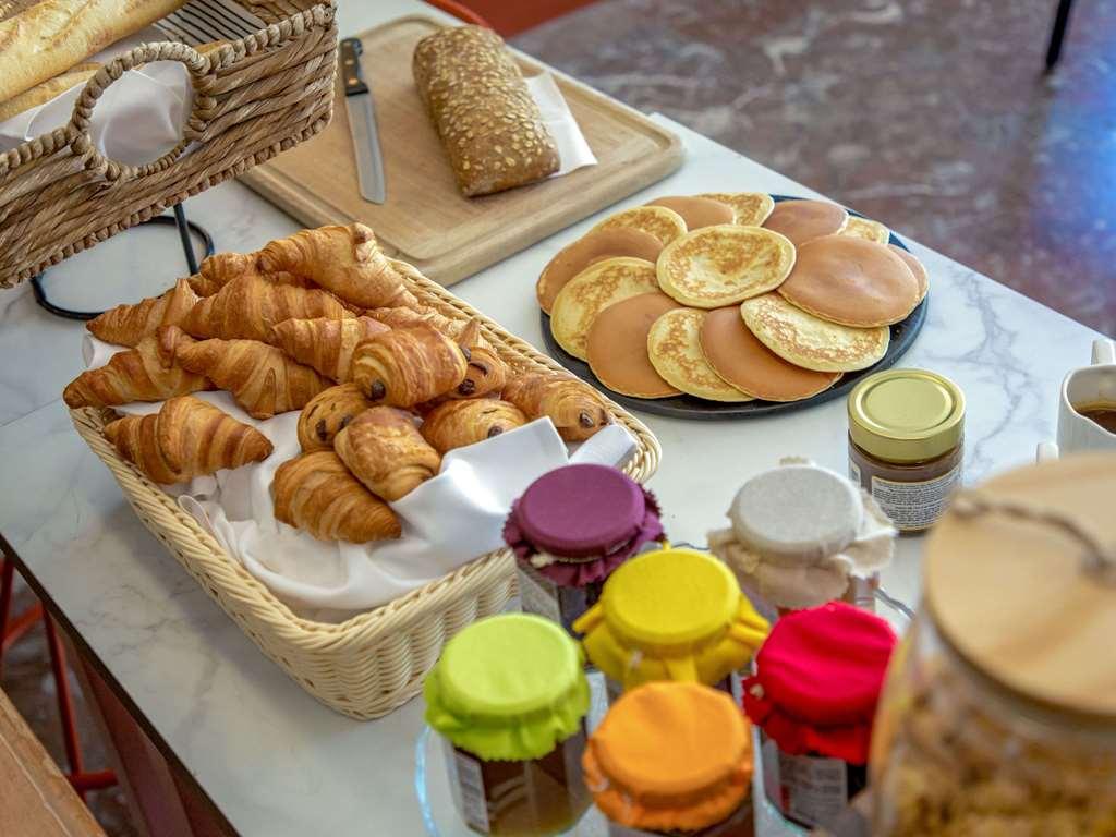 Mercure Centre Bompard La Corniche Hotel *