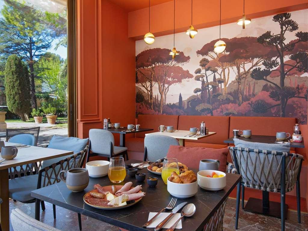 Mercure Centre Bompard La Corniche Hotel *