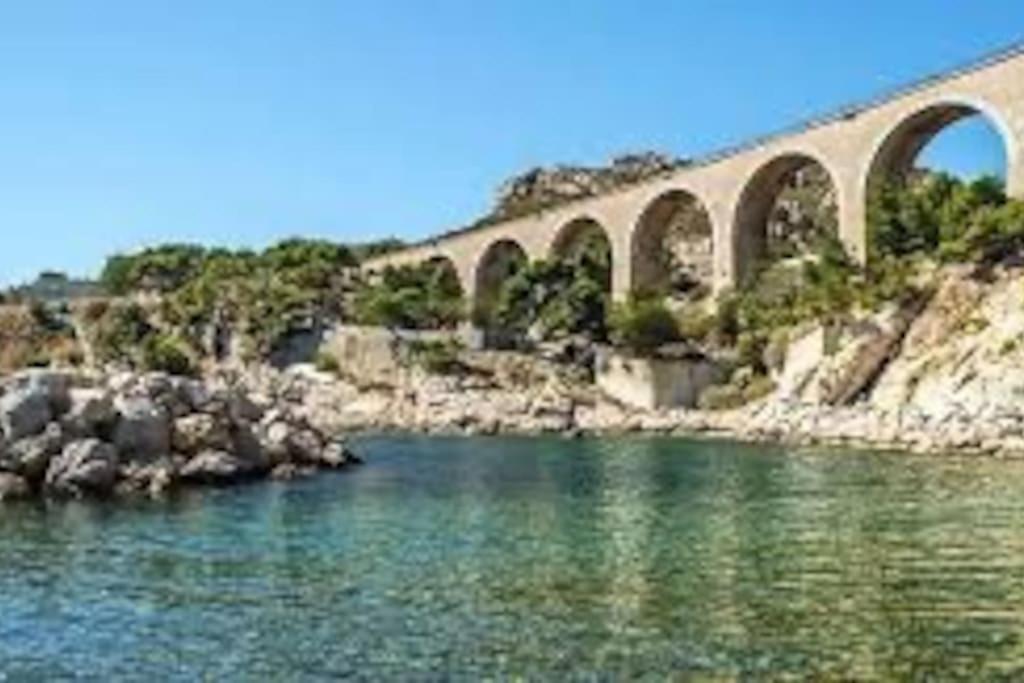 Maison Familiale Neuve Hébergement de vacances Marseille
