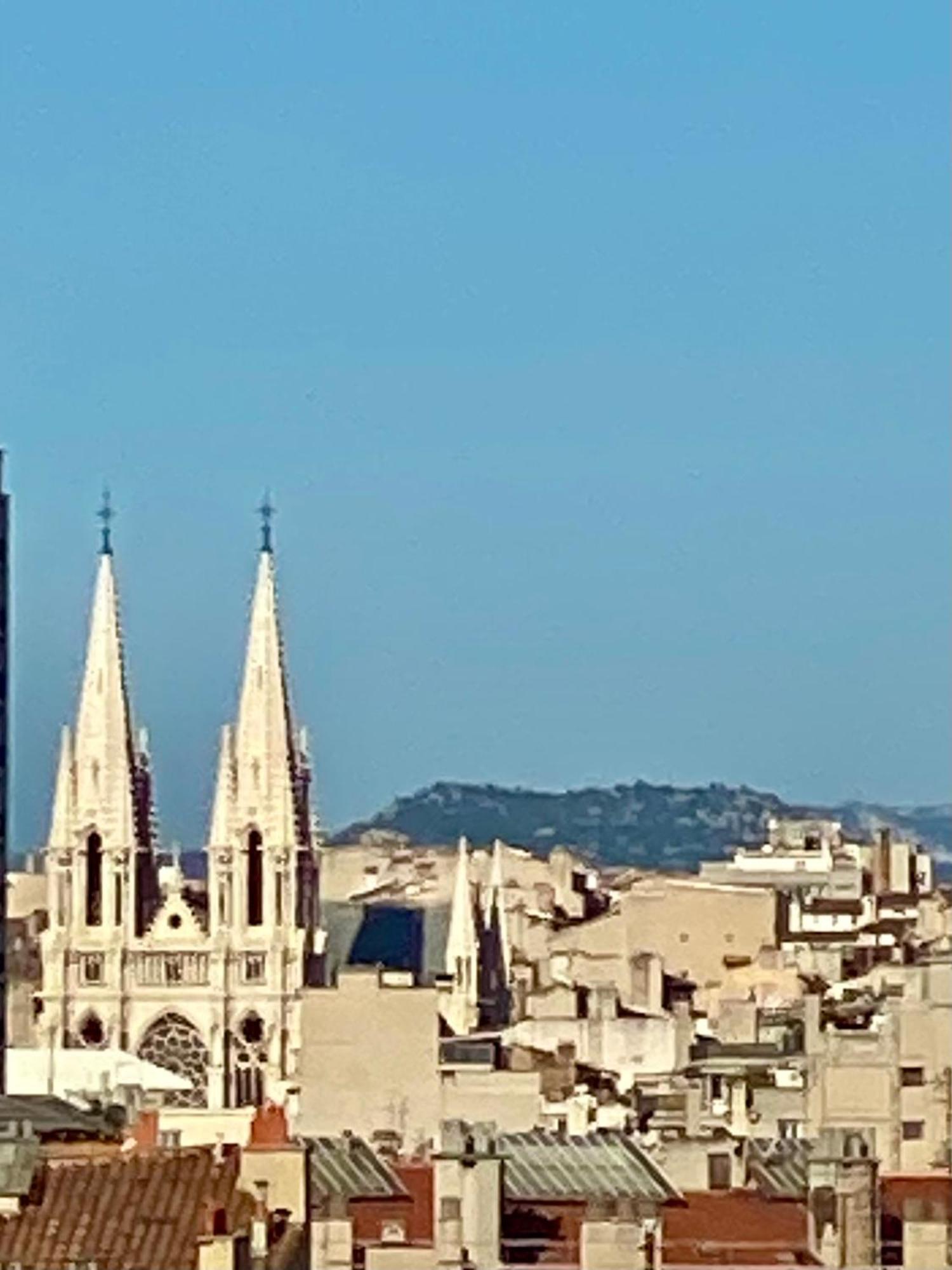 Click! Magical Views Notre-dame, Vieux Port & Rooftops - Walk To Marseilles