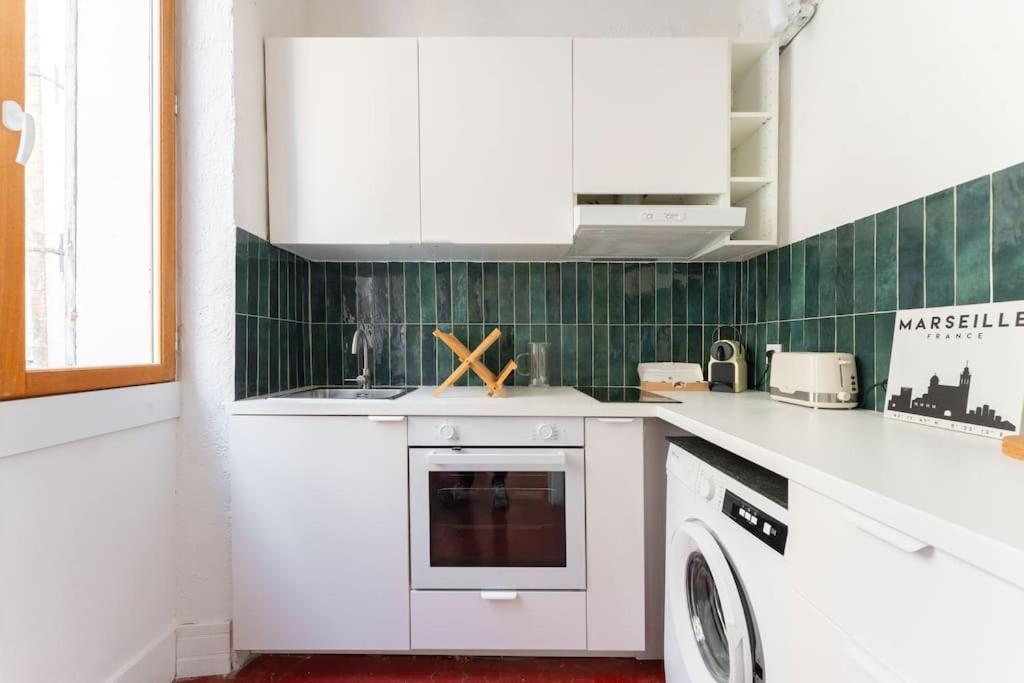 Appartement Le Mistral - 2 Min Du Vieux Port Sur Rue Pietonne - Les Freres De La Loc' Marseille