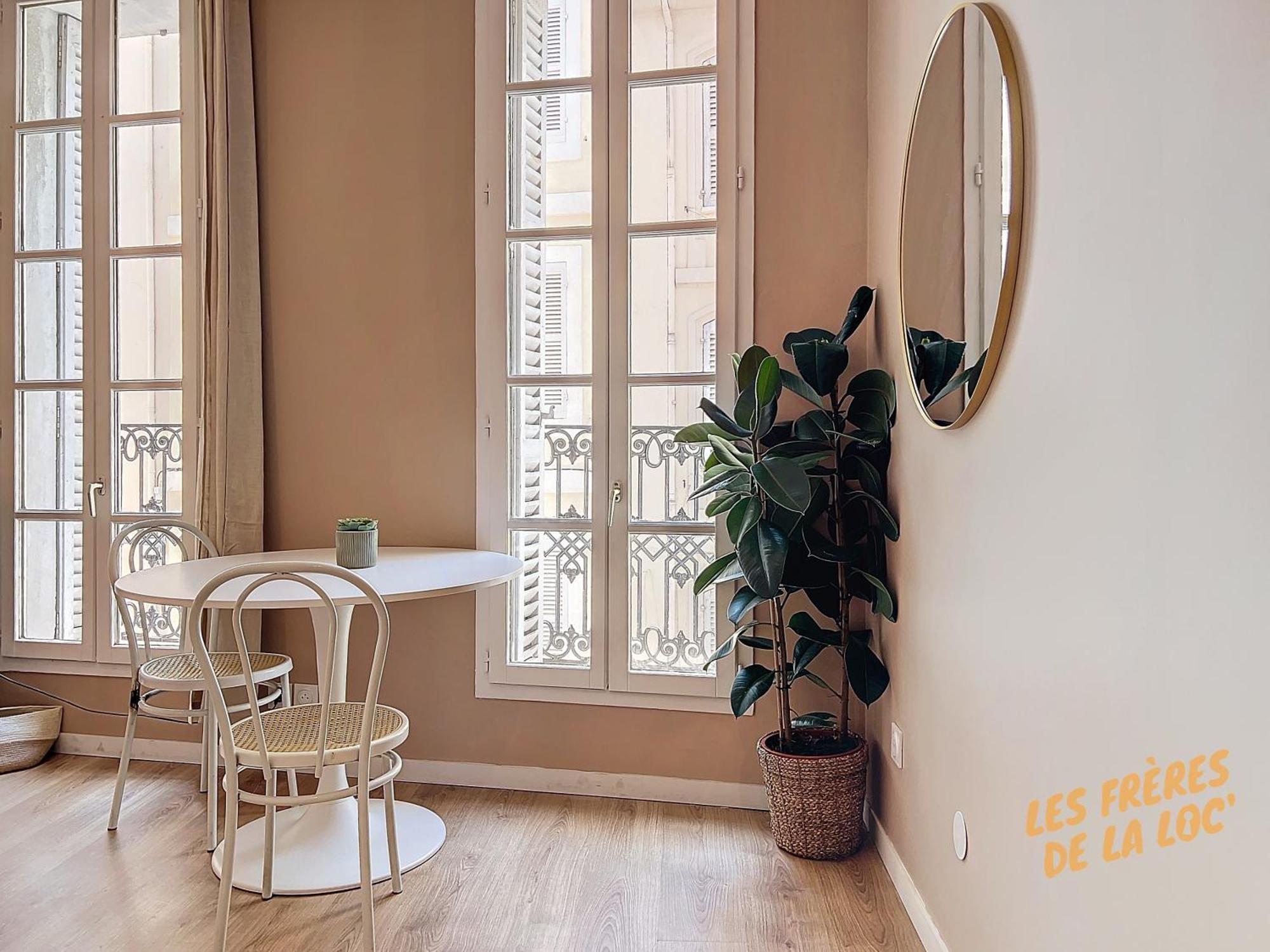 Magnifique - Hyper & Climatisation - Les Freres De La Loc' Appartement *