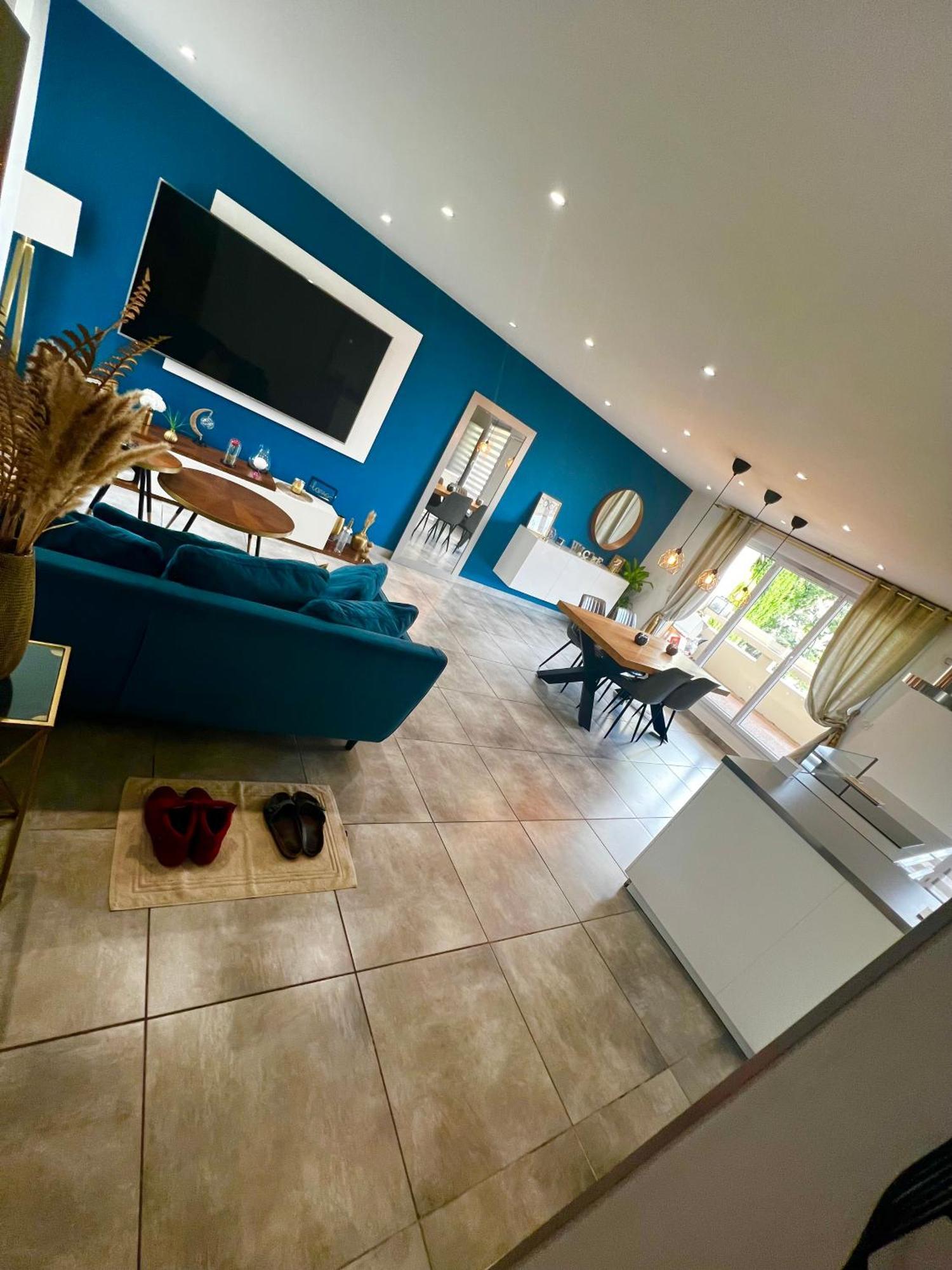 Apartment Luxueux Design Architecte Equipes 85m2 Sur 2 Niveaux 2 Terrasses De 16m2