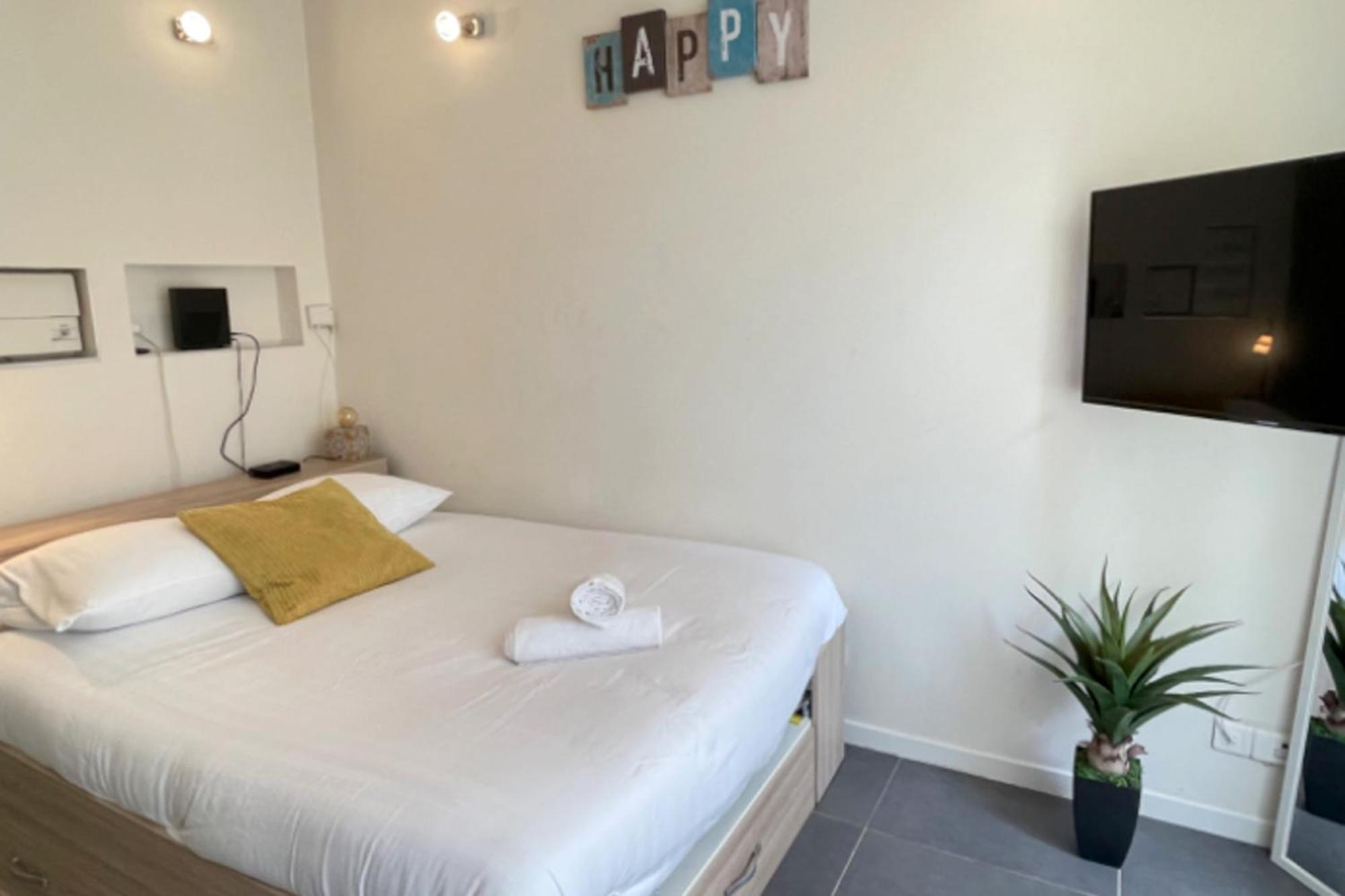 Appartement ô Pied Du Paniervieux Portspacieuxwifinetflix *