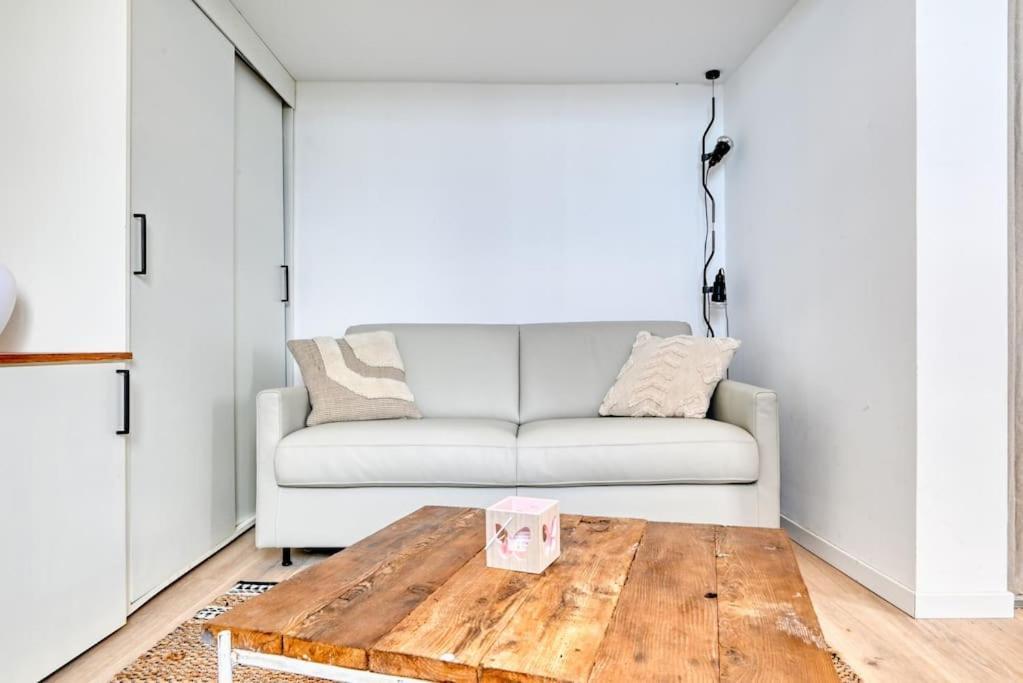 Appartement Coquet En Bord De Et Corniche Marseille