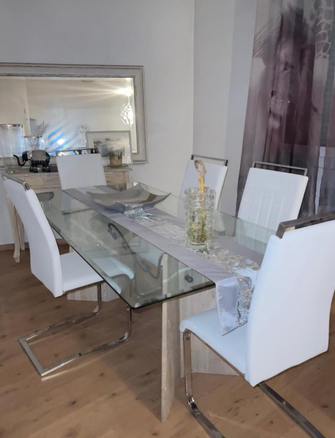 Joli Quartier Tranquille 13008 A 2 Minutes Du Metro Perier Apartment Marseilles