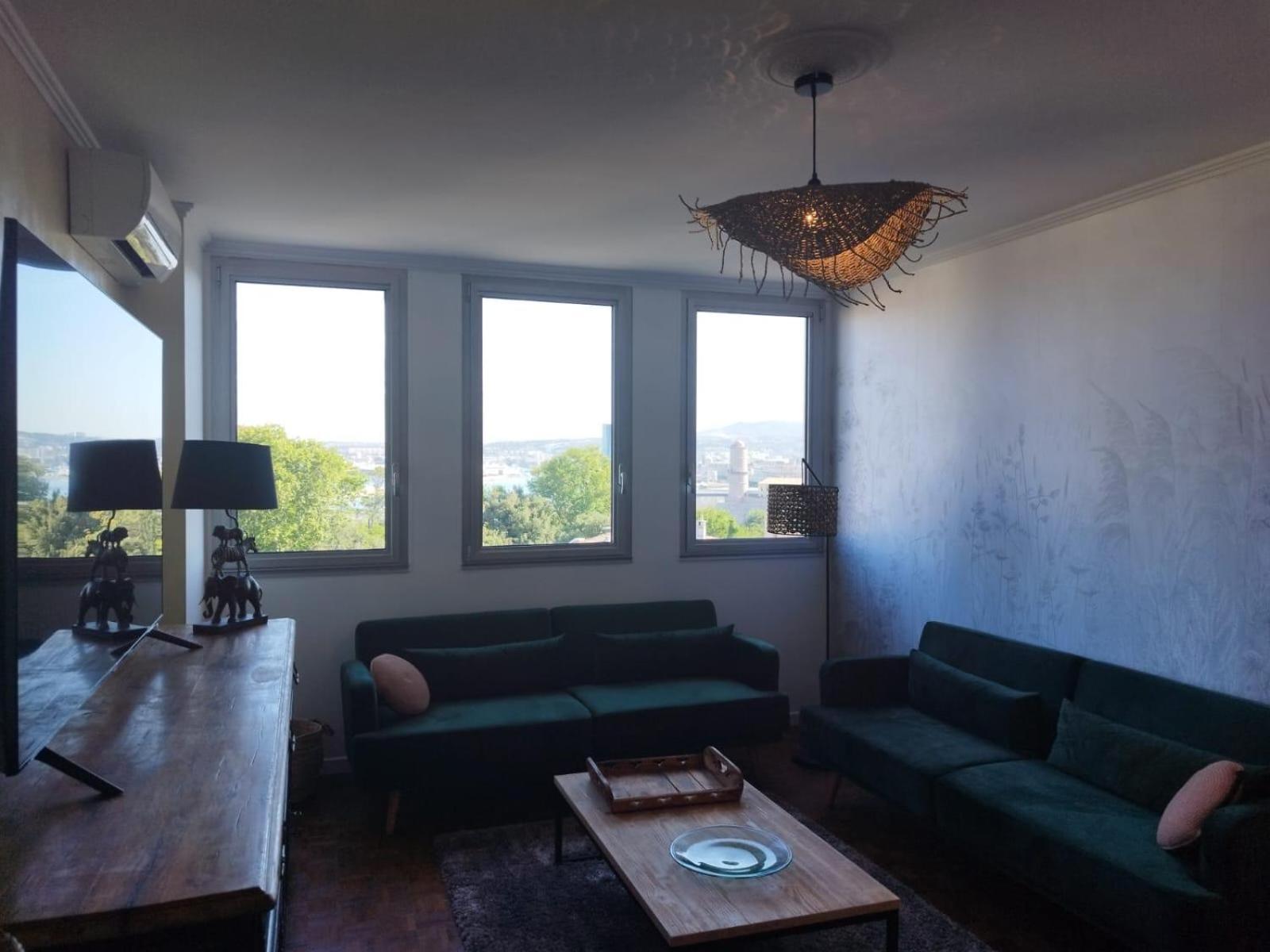 Le Pharo Appart Vue Mer Pres Plage Fort St Nicolas Vieux Port Mucem Apartment Marseille