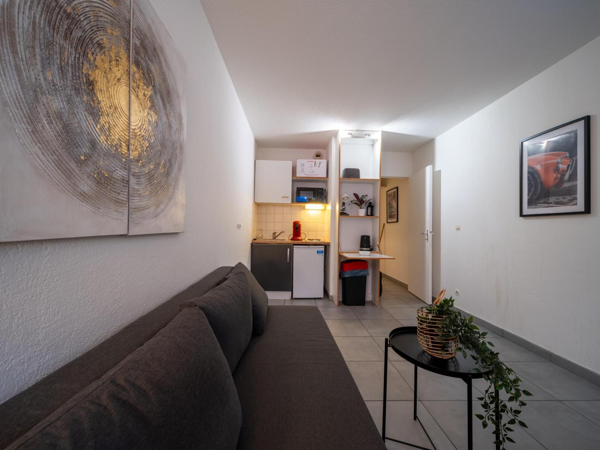 Apartment Tout Equipe A 6min De St Charles Marseilles
