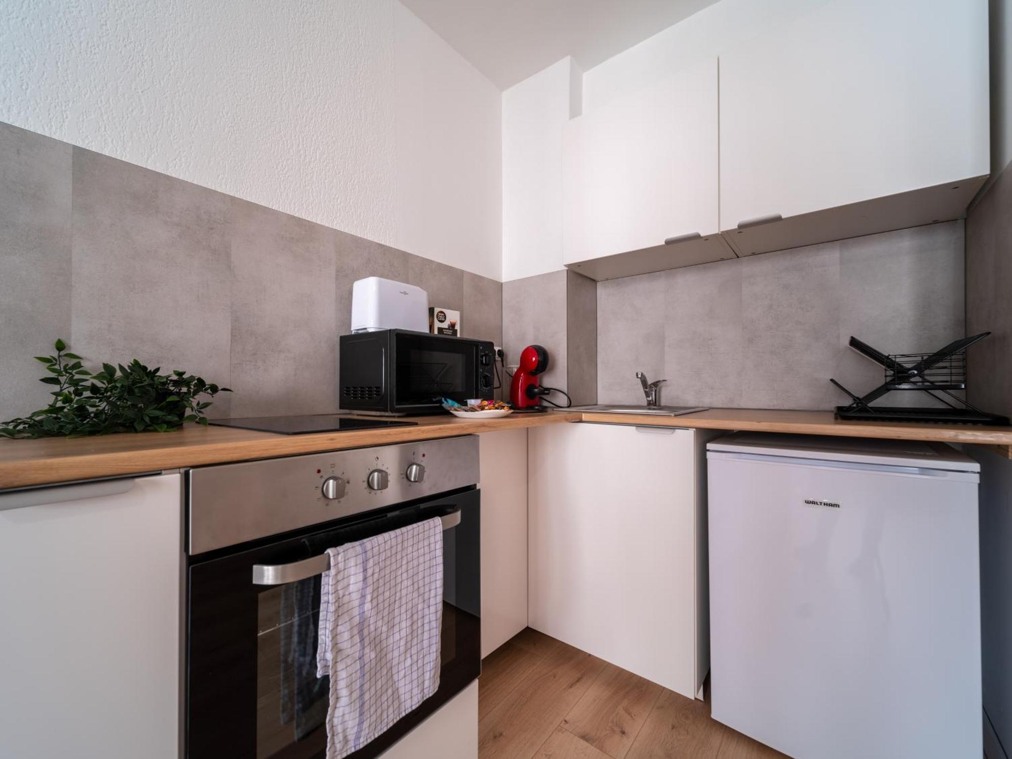 Apartment Tout Equipe A 6min De St Charles *