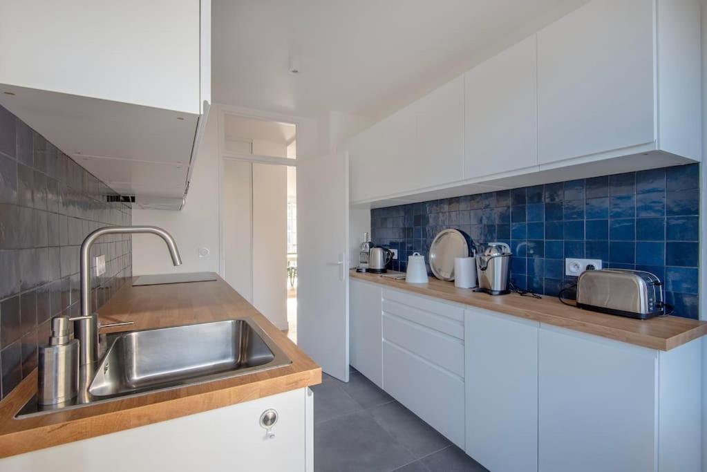 Vieux Port Apartment *