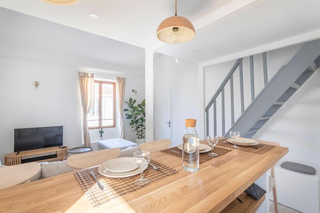 Standing - - Quartier Des Artistes - Les Freres De La Loc' Apartment Marseilles