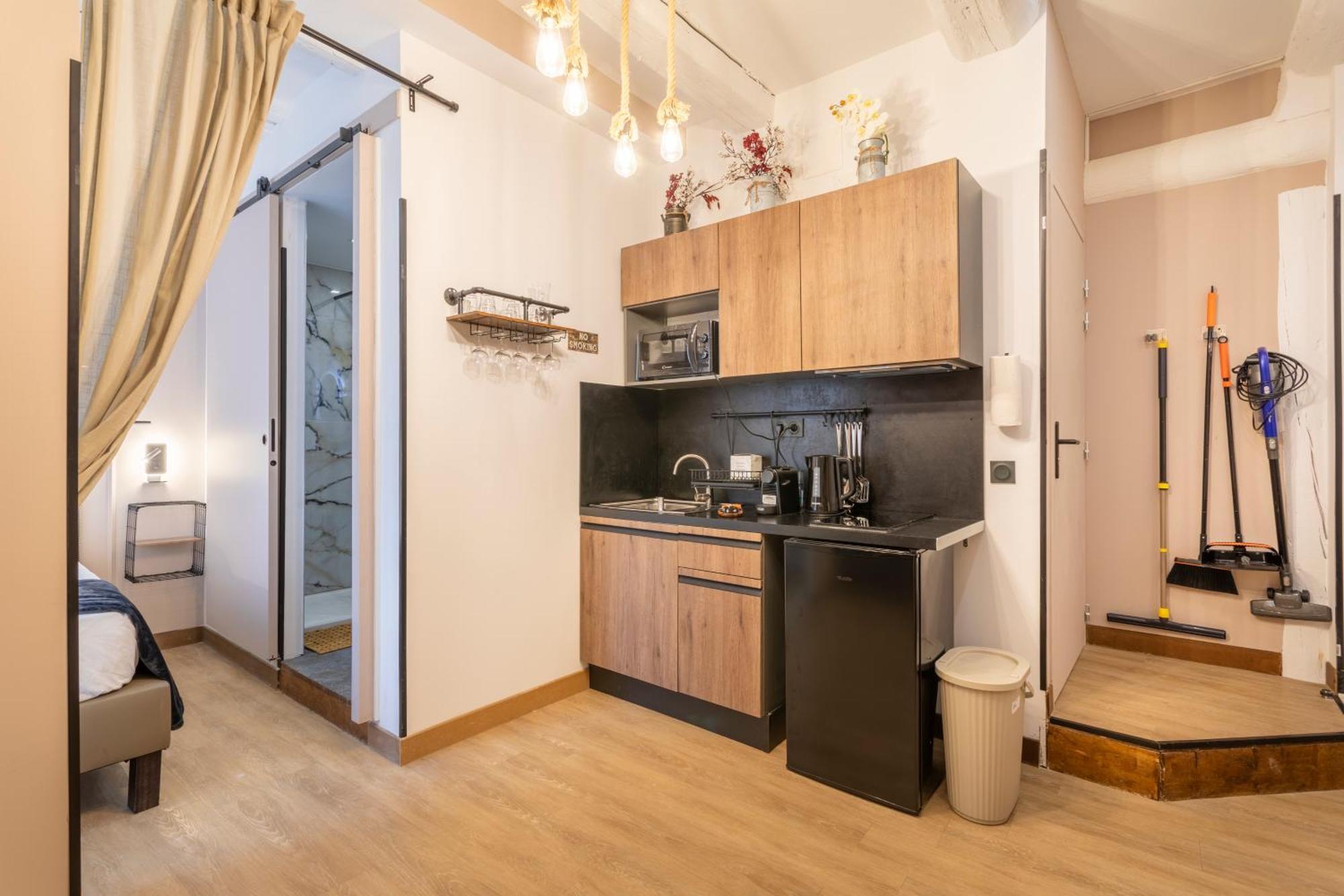 Adira Panier 2 Etoiles Apartment Marseille