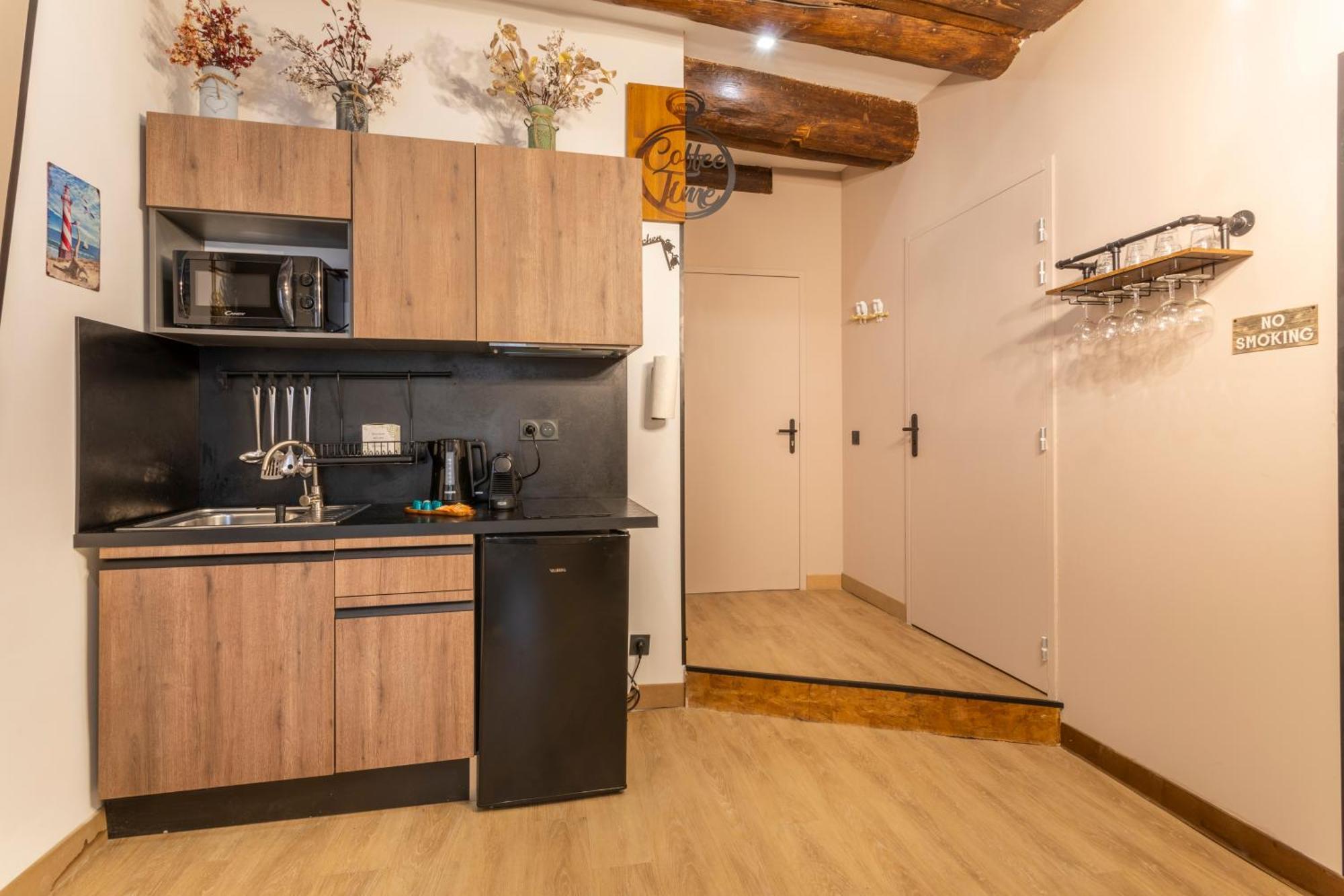 Adira Panier 2 Etoiles Apartment *