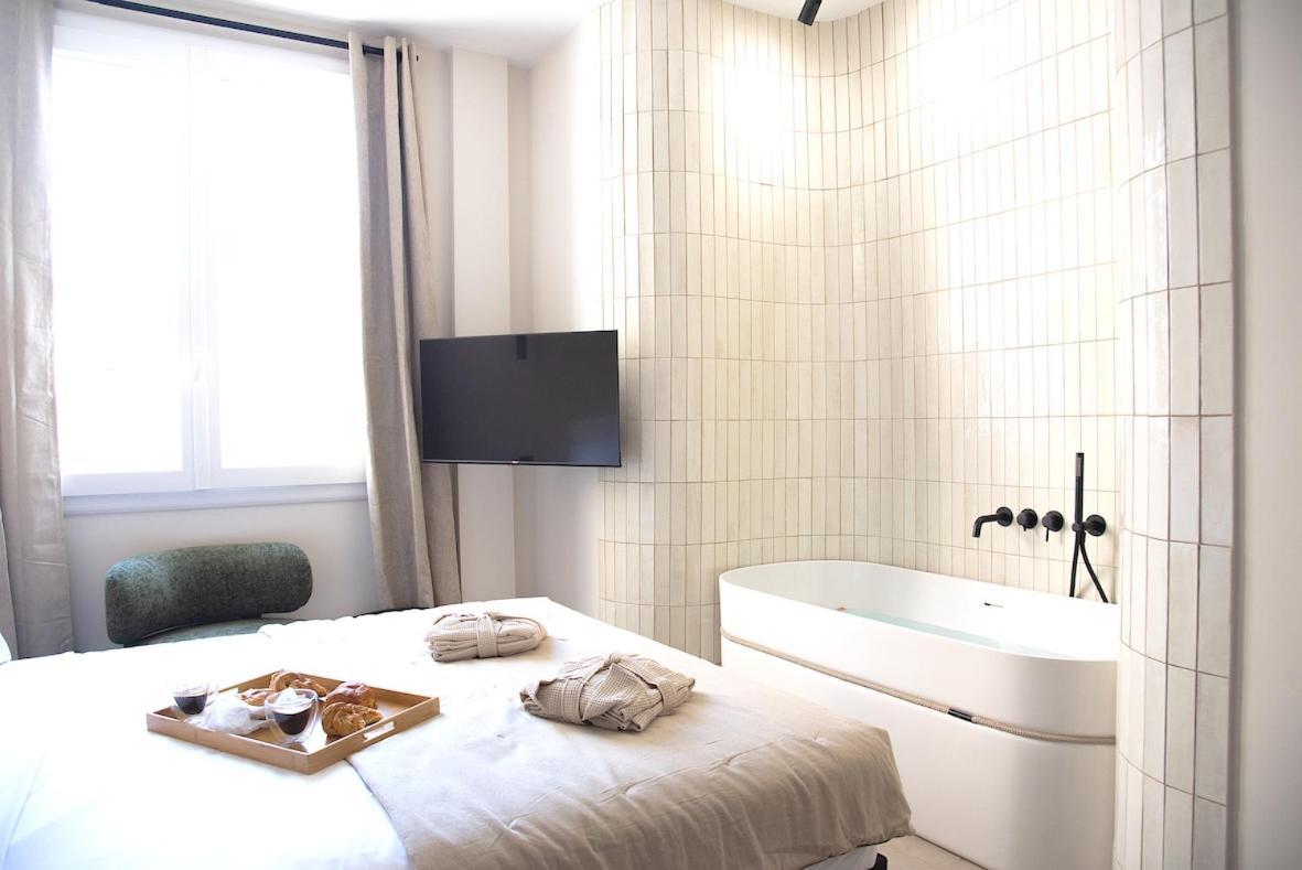 Hotel Mouchki Marseilles