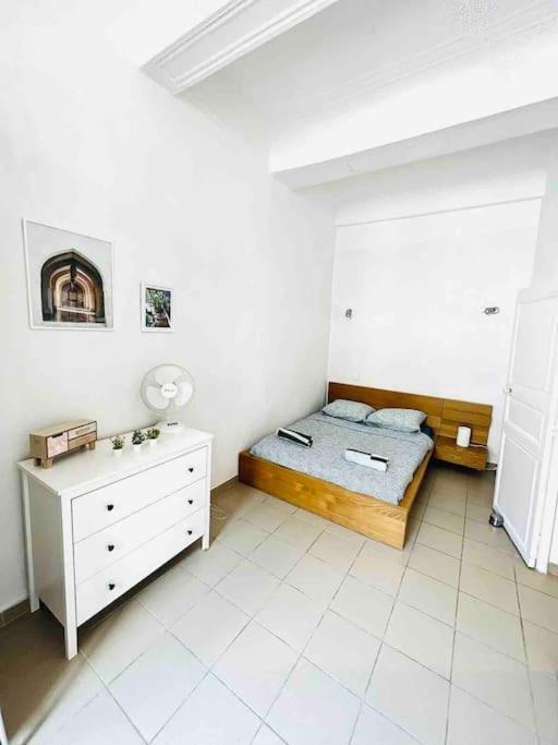 Marseille, Vieux-port, Opera ,t2, Center 13001 Apartment