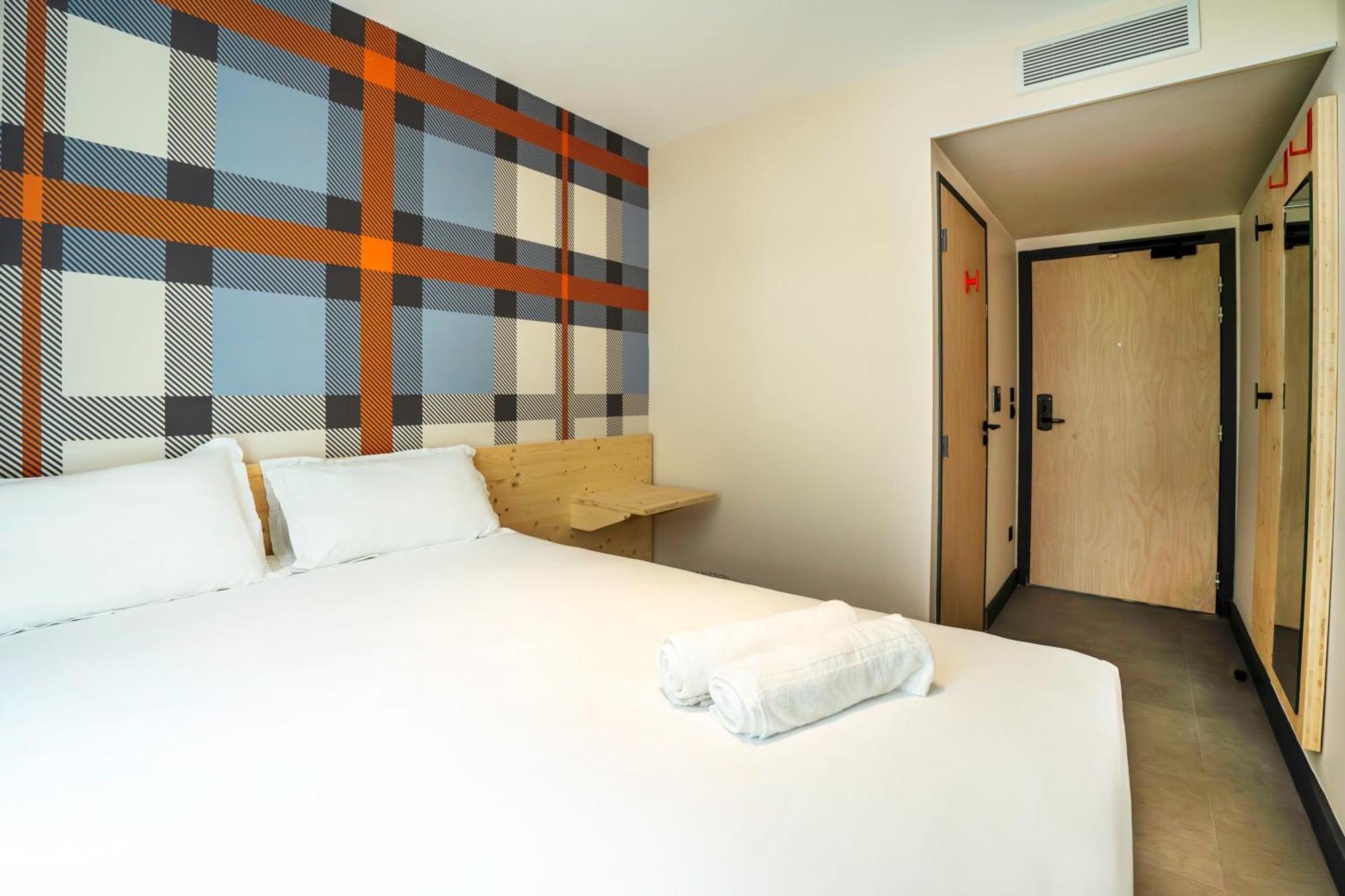 Easyhotel Euromed Hotel Marseilles