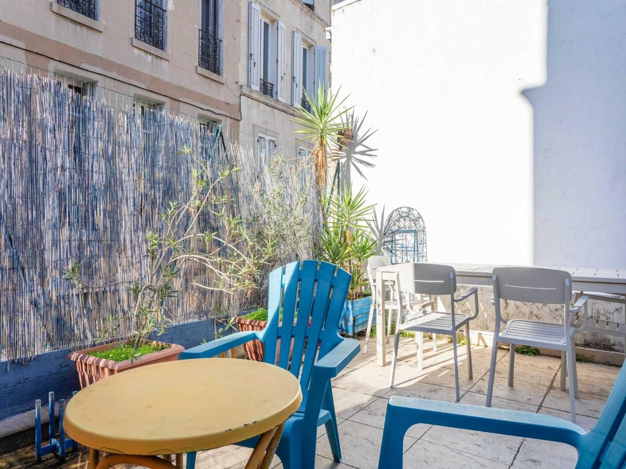 Magnificent With Terrace -1br 4p- Appartement