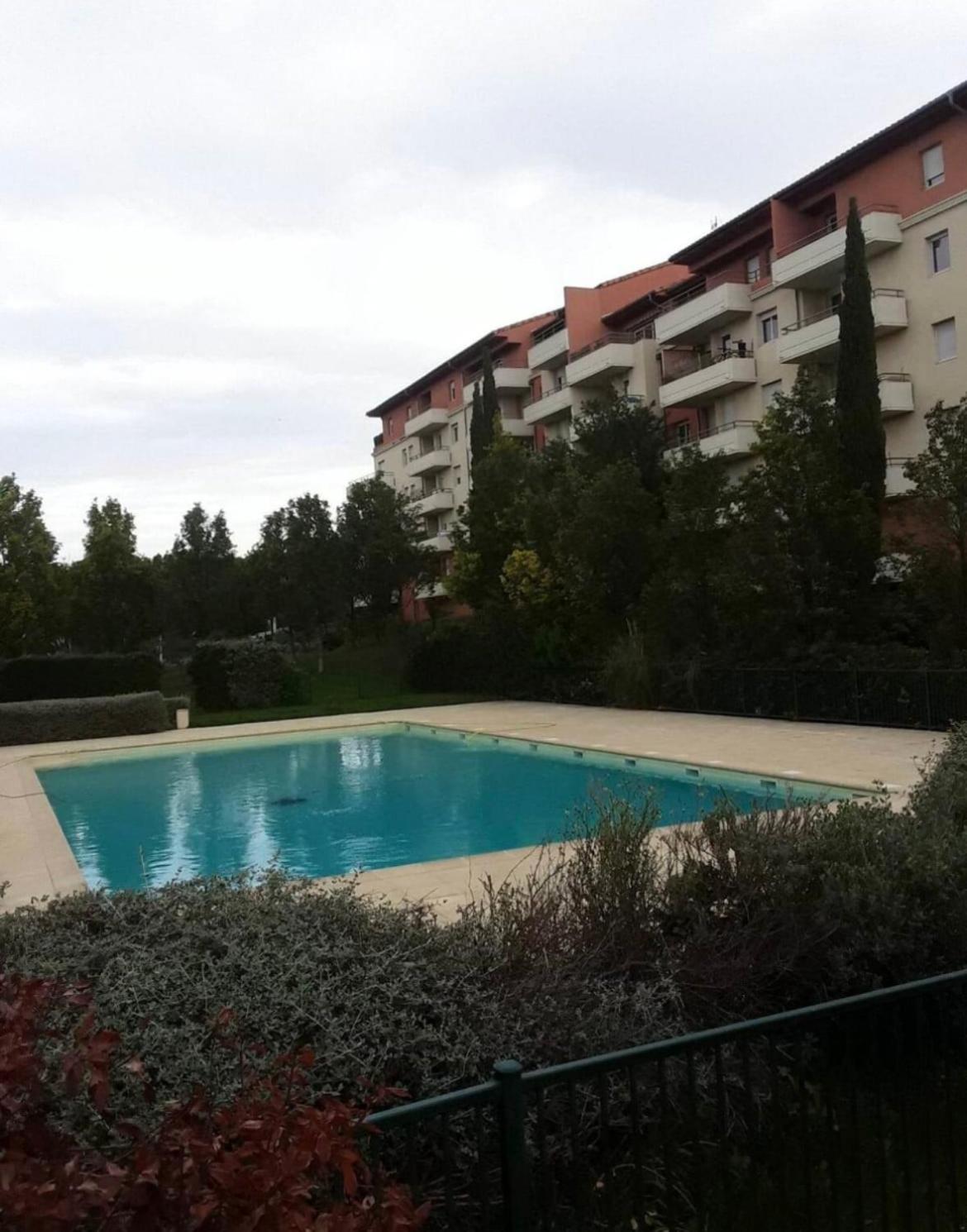 Appartement Spacieux Avec Piscine Marseille