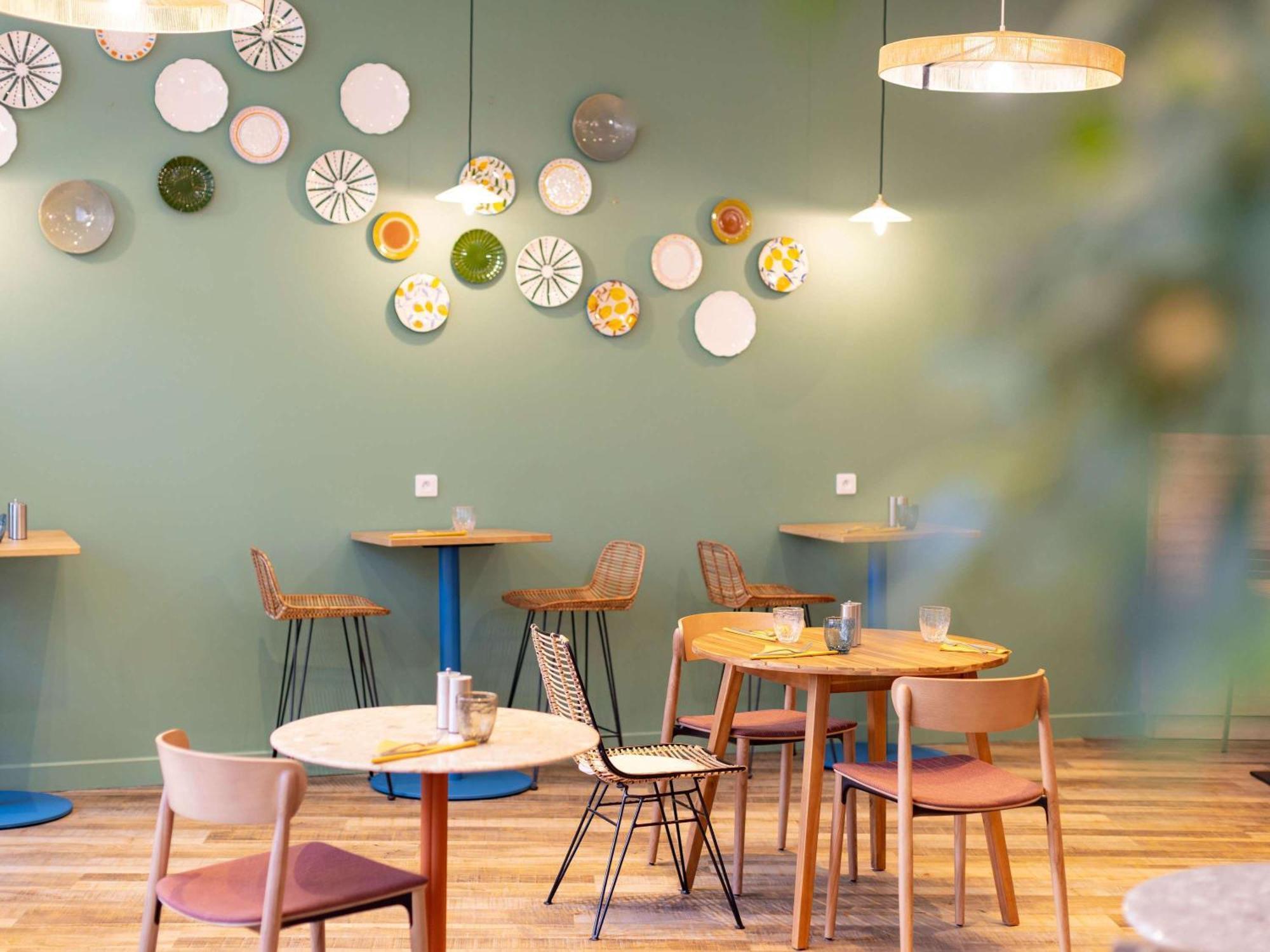 Ibis Centre Euromed 3*