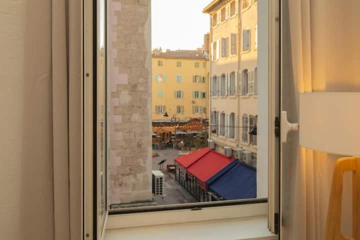 Designs Vieux Port Apartment Marseilles