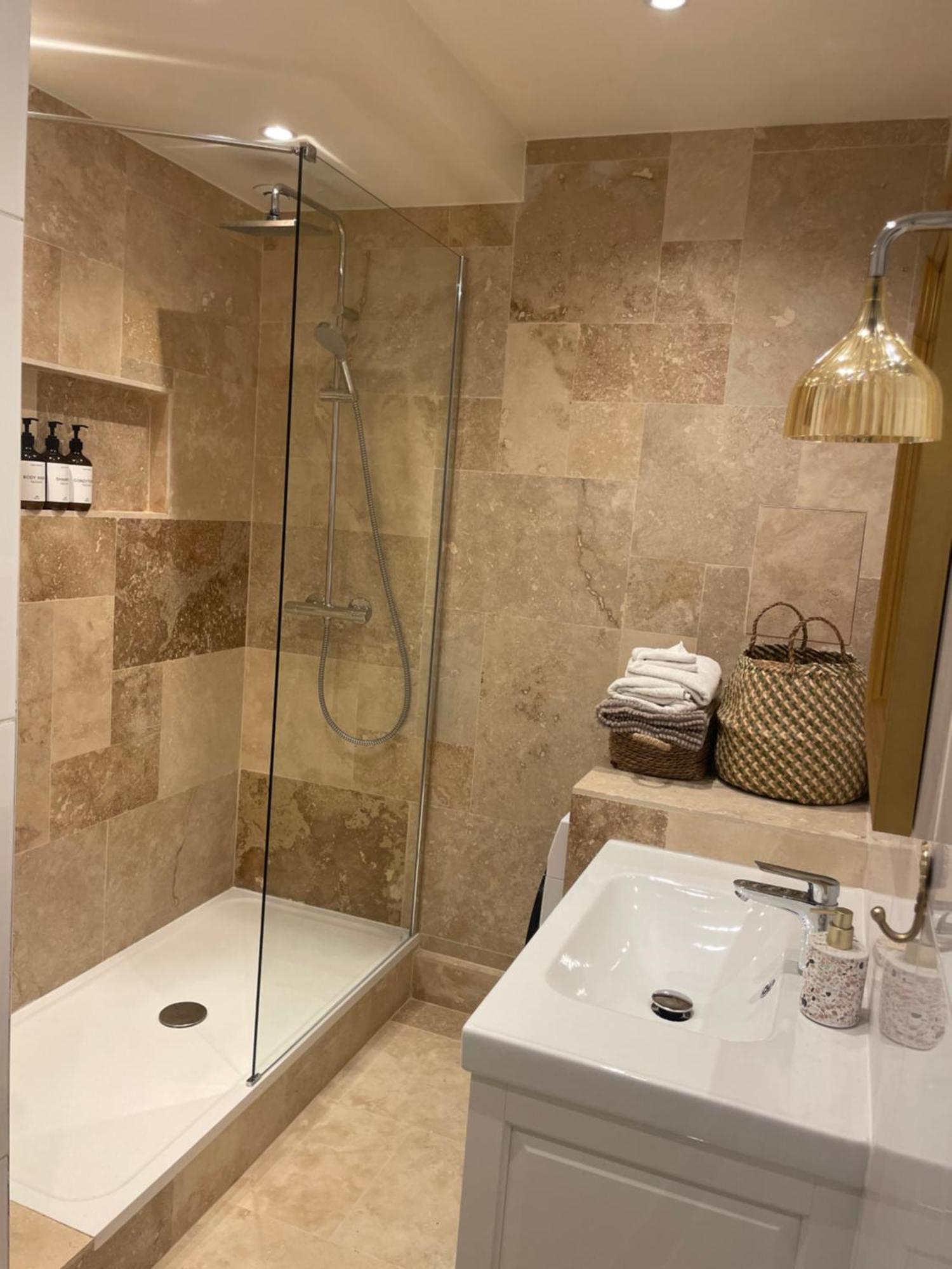 Appartement M Du Prado *