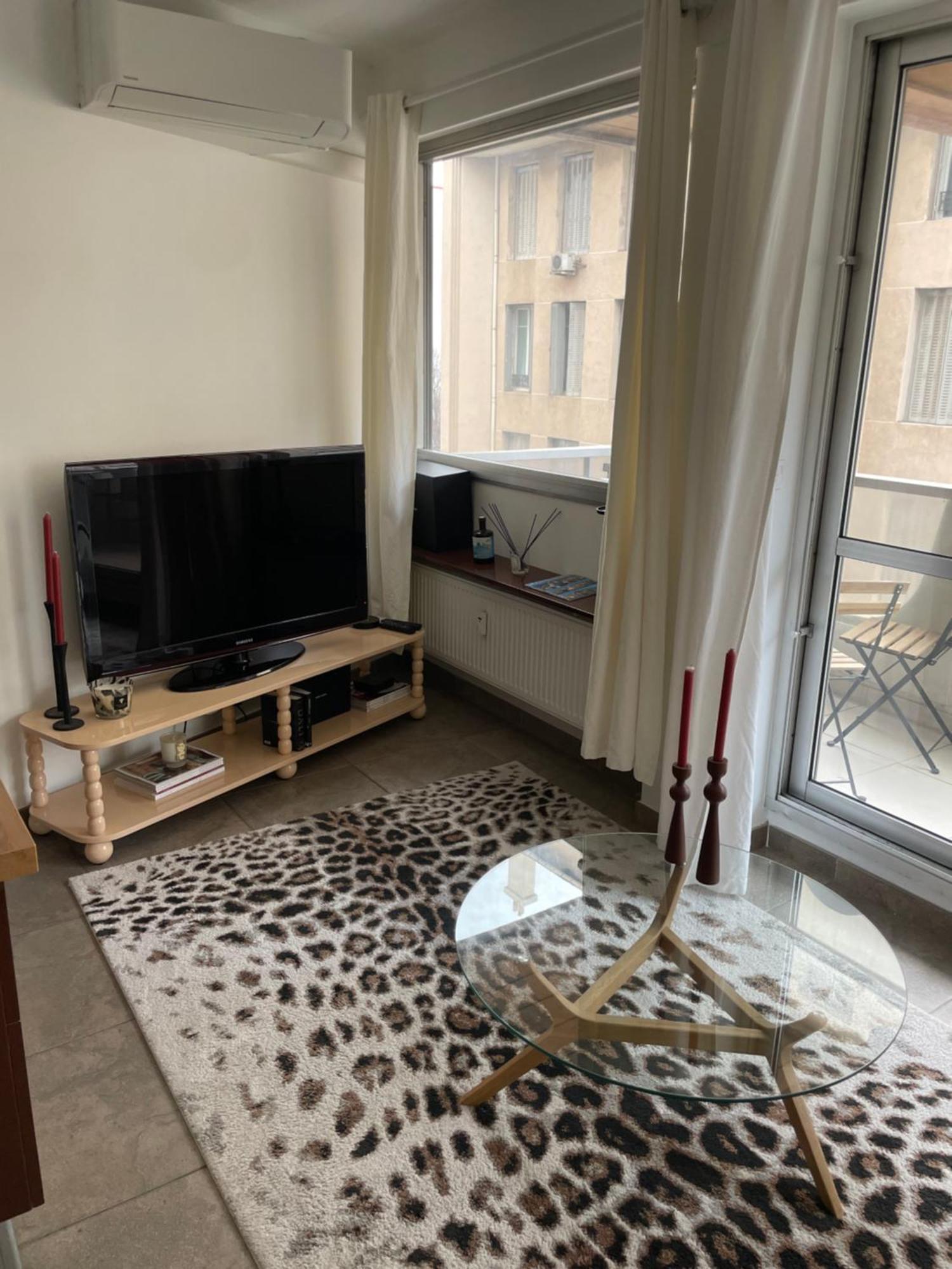 M Du Prado Appartement *