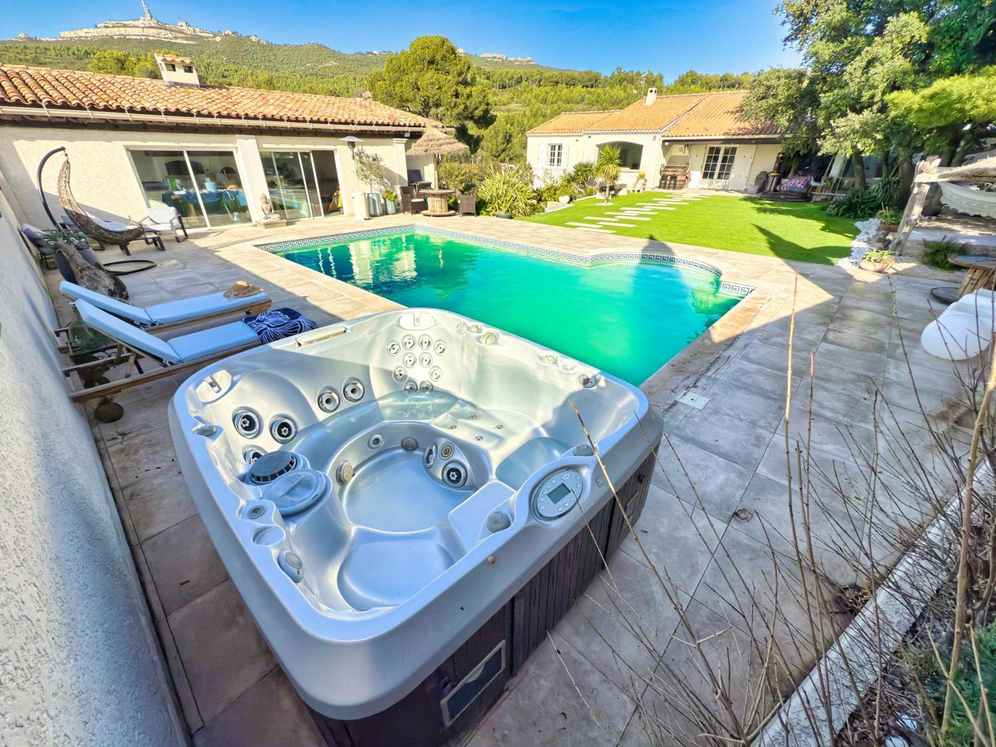 Prestige 5 Etoiles, Piscine, Jacuzzi & Vue - Climatisation Villa *