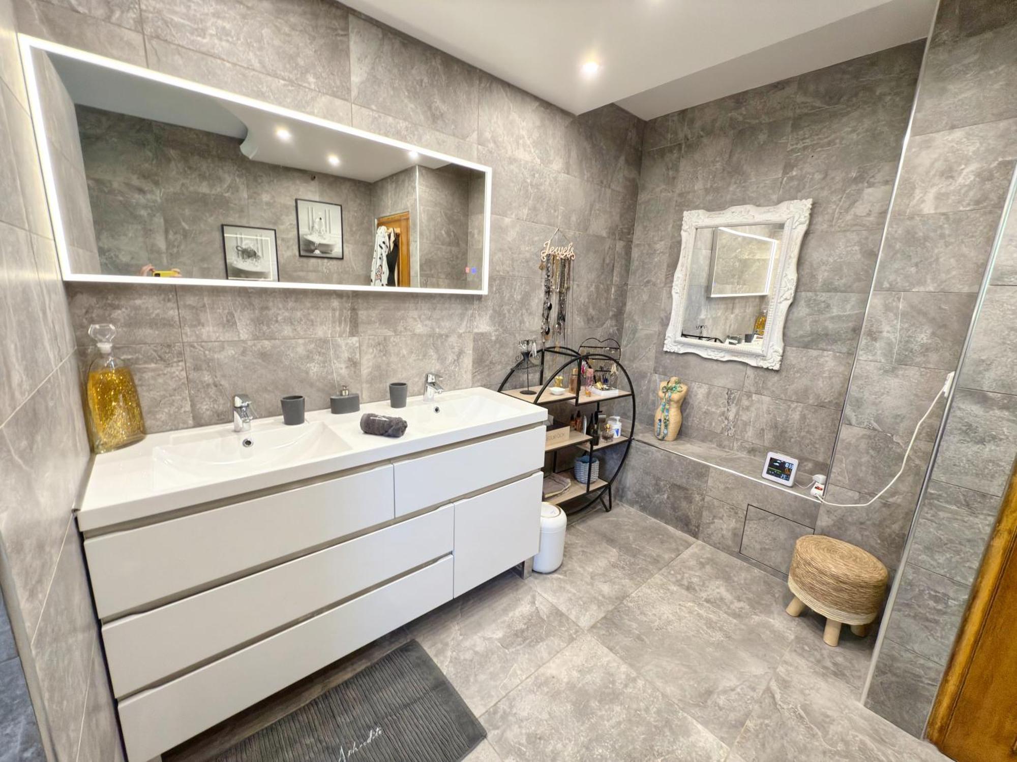 Prestige 5 Etoiles, Piscine, Jacuzzi & Vue - Climatisation Villa