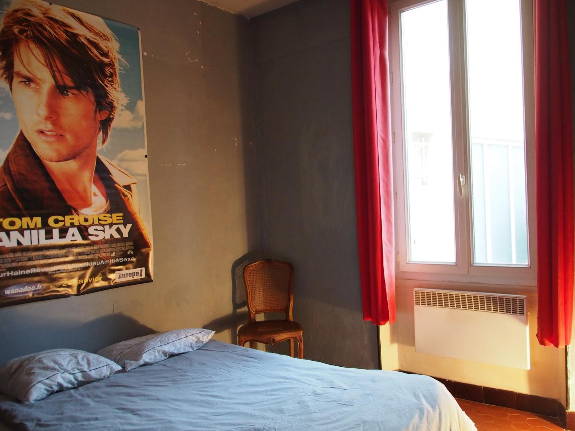 Séjour chez l'habitant Narnia Dans Maison, Salle De Bain Et Sejour A Partager