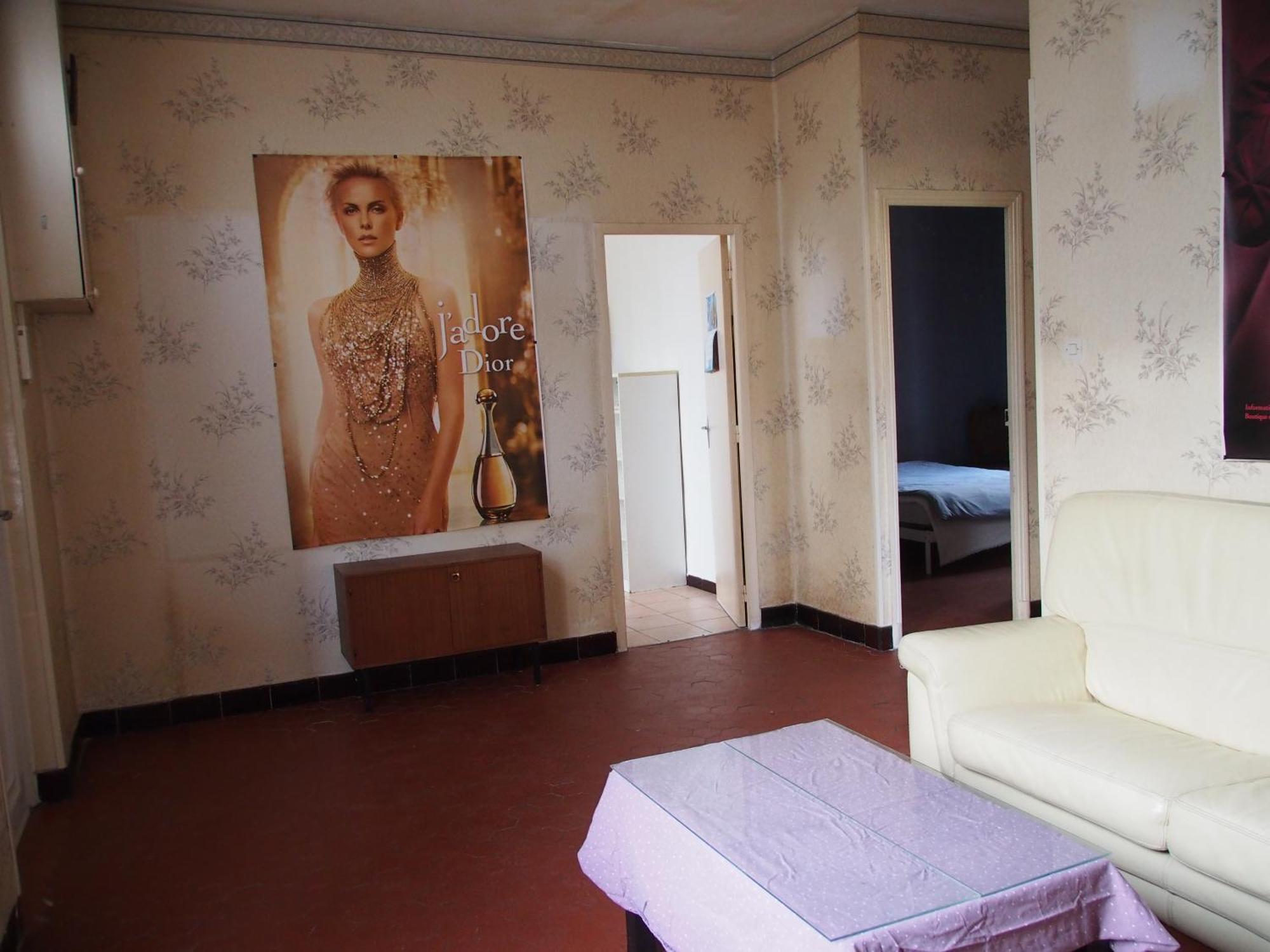 Privatunterkunft Narnia Dans Maison, Salle De Bain Et Sejour A Partager *