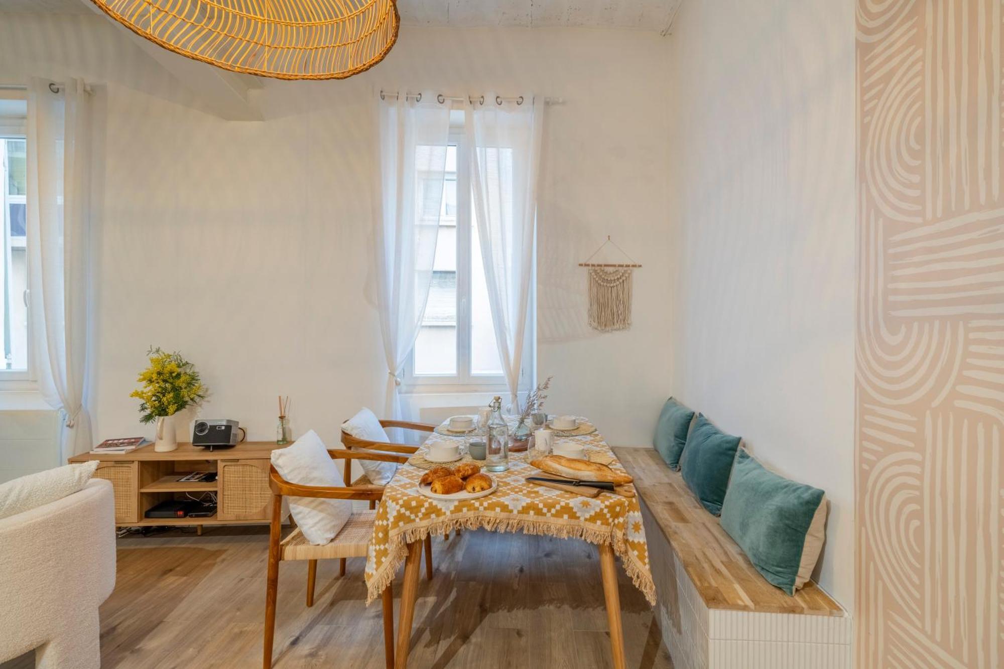 Terra Nova - Appt Climatise Au Coeur De Appartement
