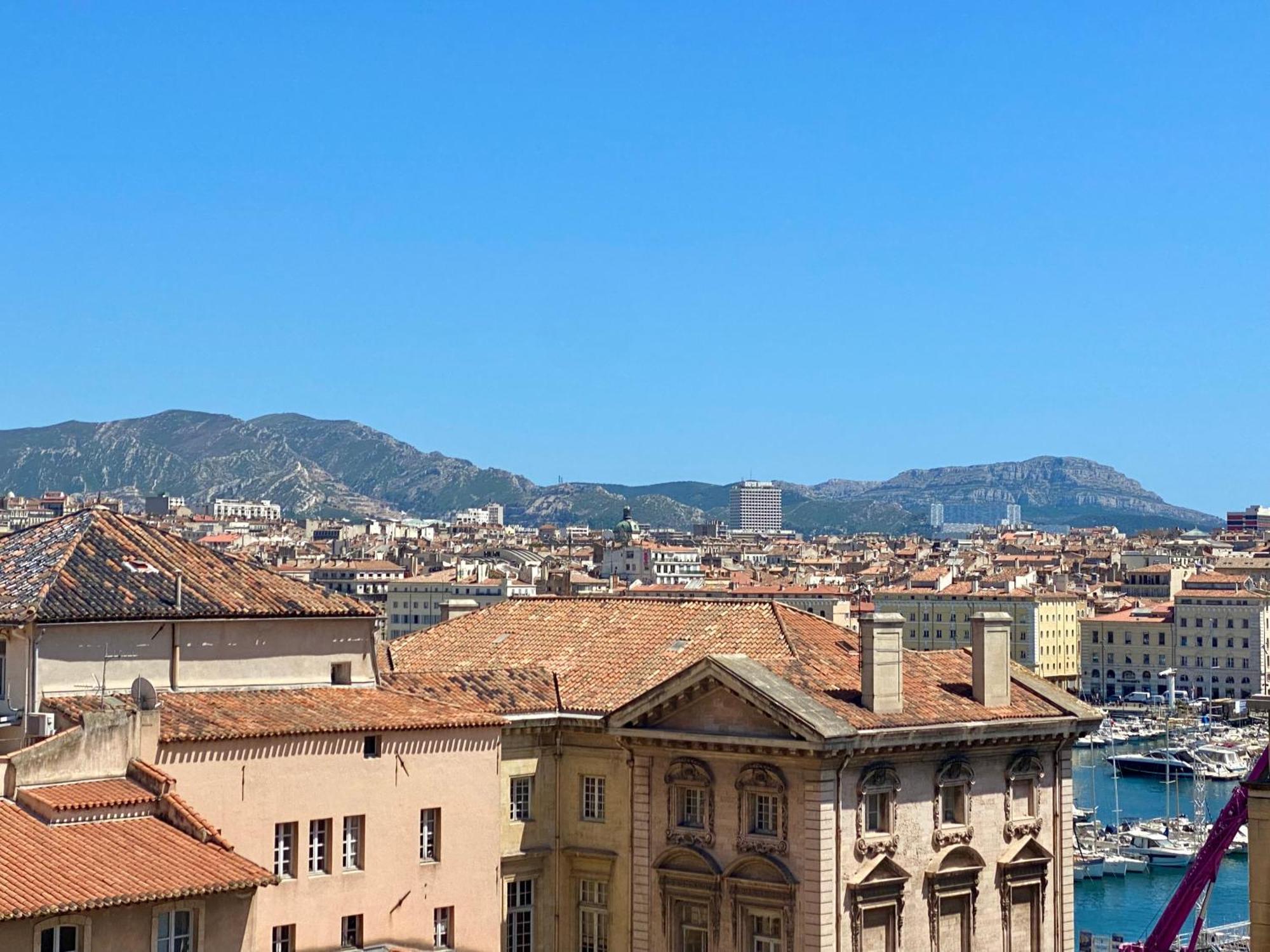 Click! Magical Views Notre-dame, Vieux Port & Rooftops - Walk To Appartement *