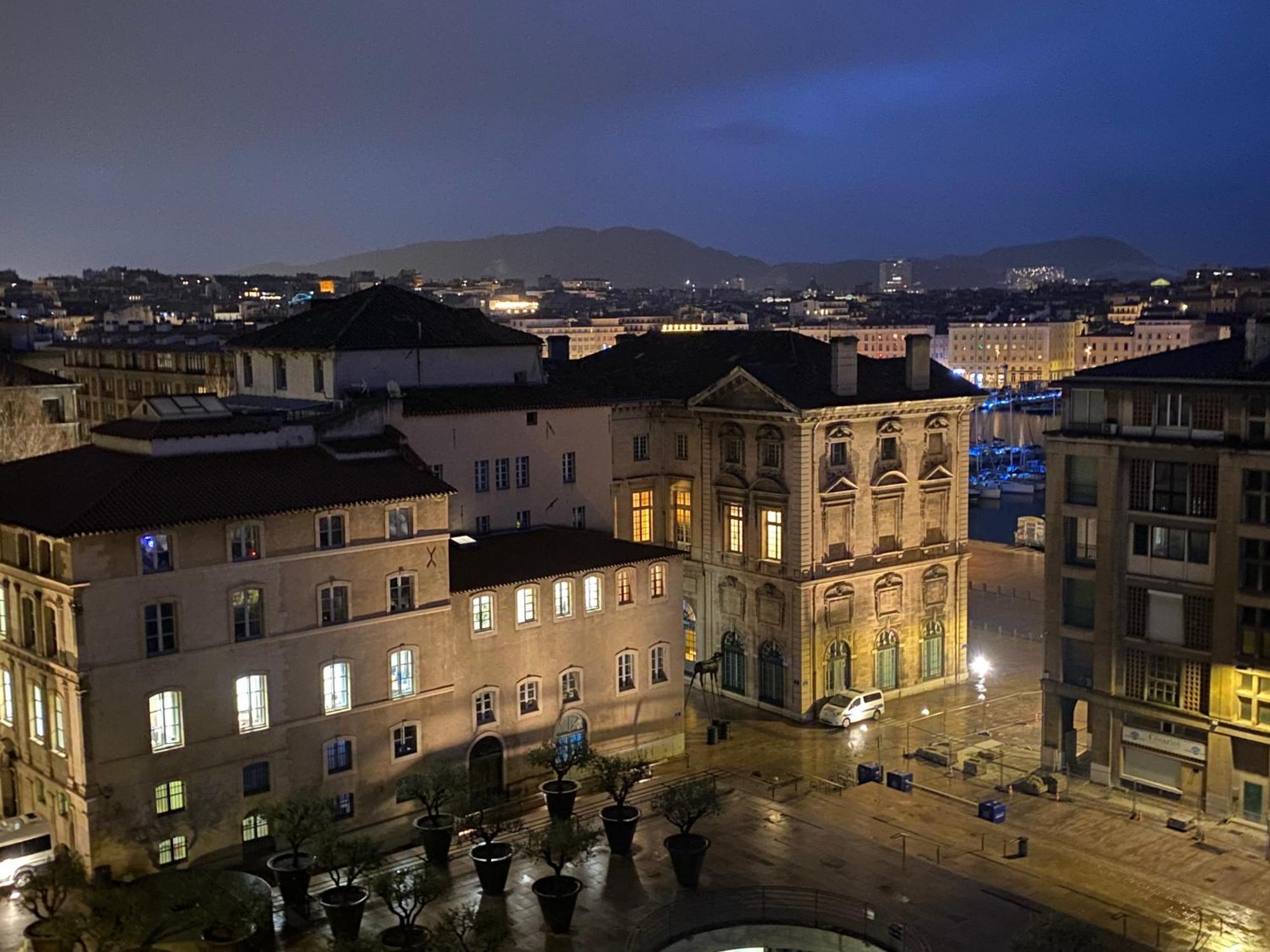 Appartement Click! Magical Views Notre-dame, Vieux Port & Rooftops - Walk To Marseille