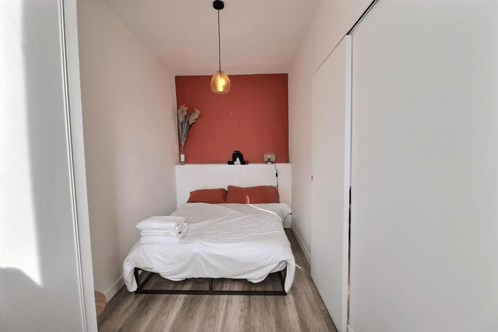 Charming T2 Of 30 M2 In The 4th - Marseille