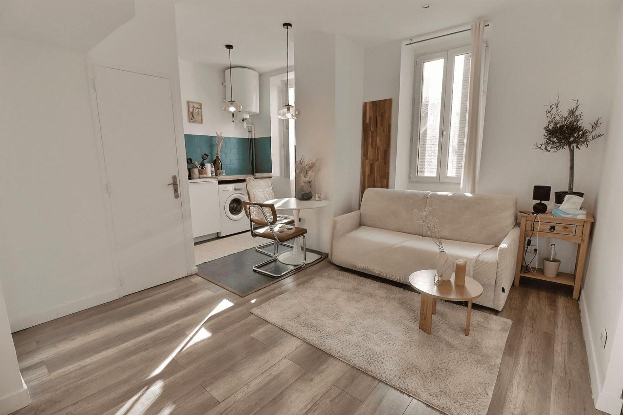 Charming T2 Of 30 M2 In The 4th - Appartement