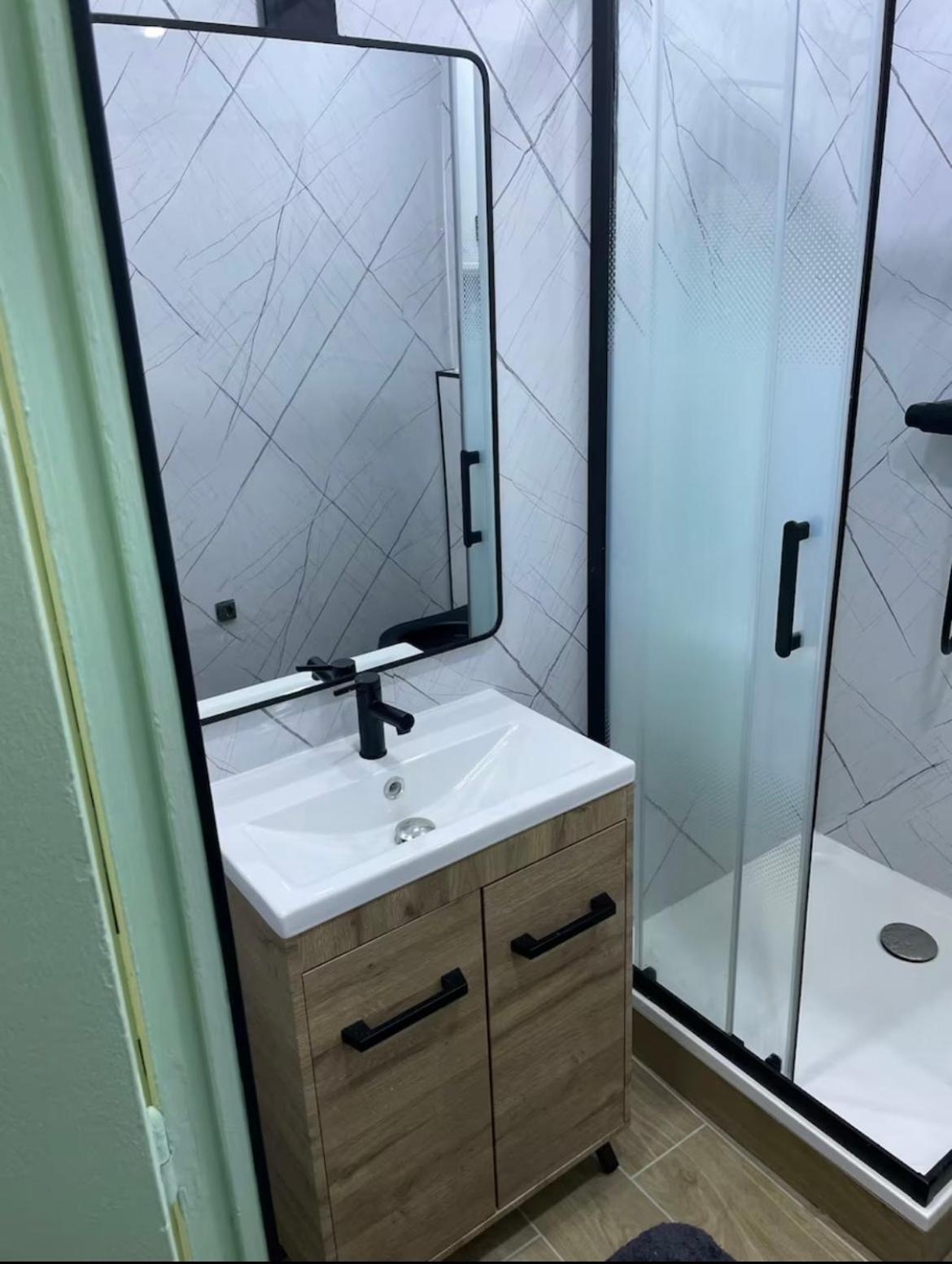 Au Coeur De Vieux-port Apartment Marseilles