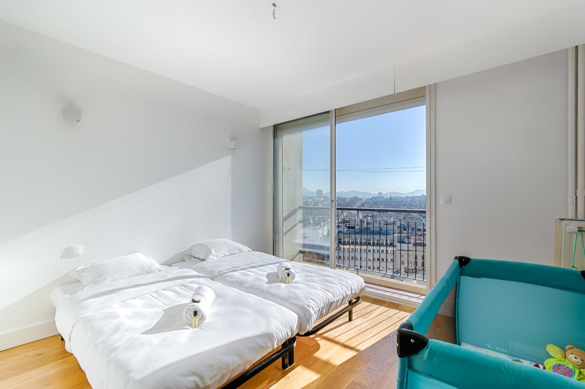Vue Panoramique 360 Sur Marseille